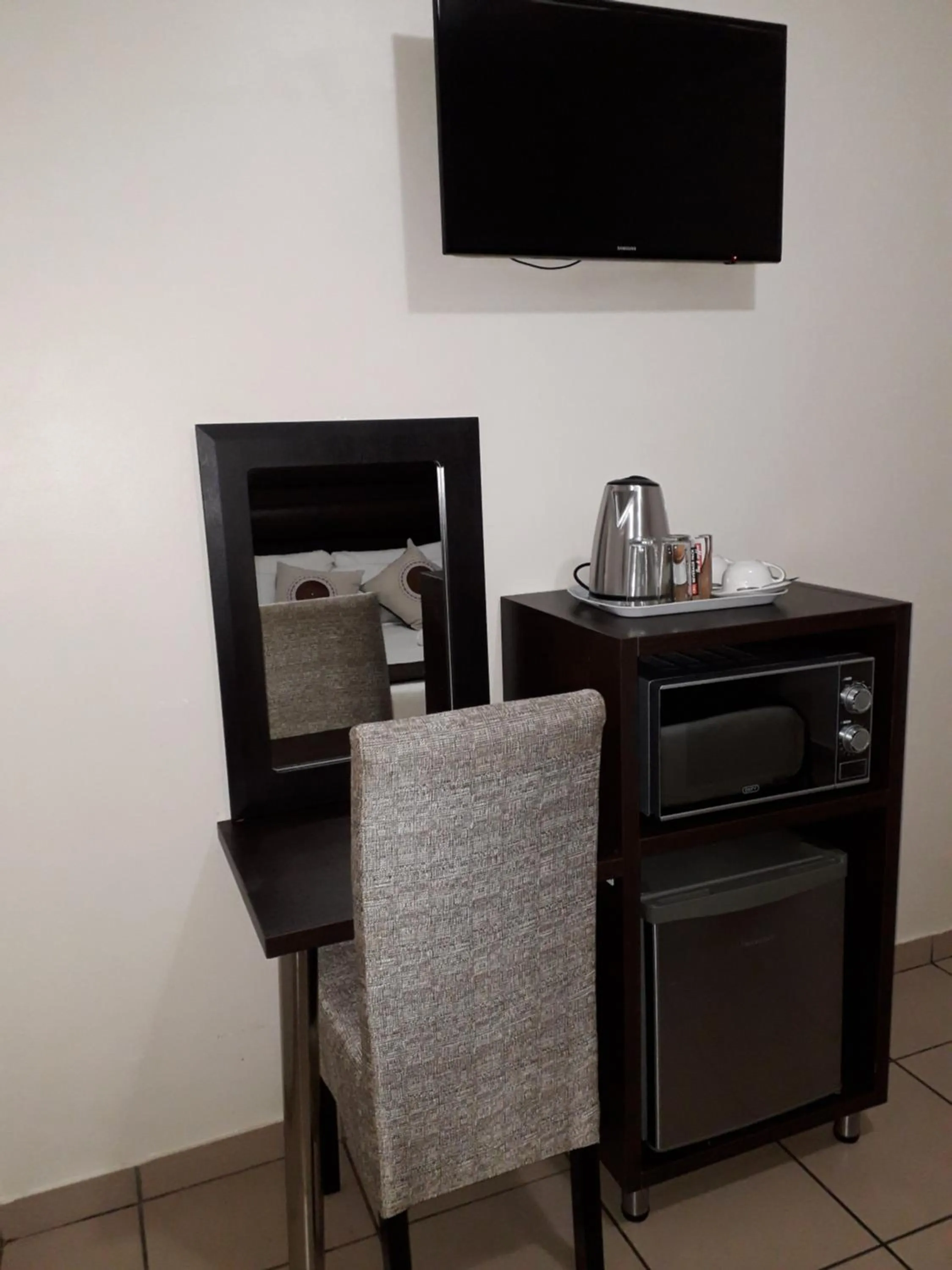 Coffee/tea facilities in Bayside Hotel Empangeni