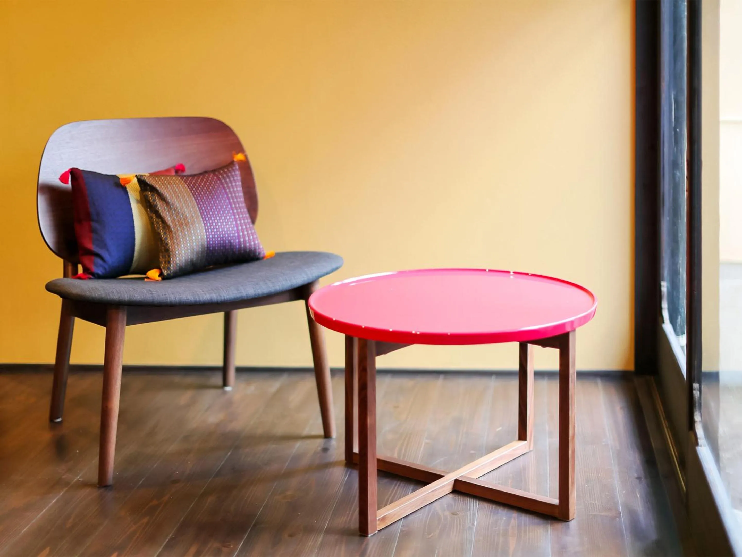 Seating area in Ryokan Tanoya