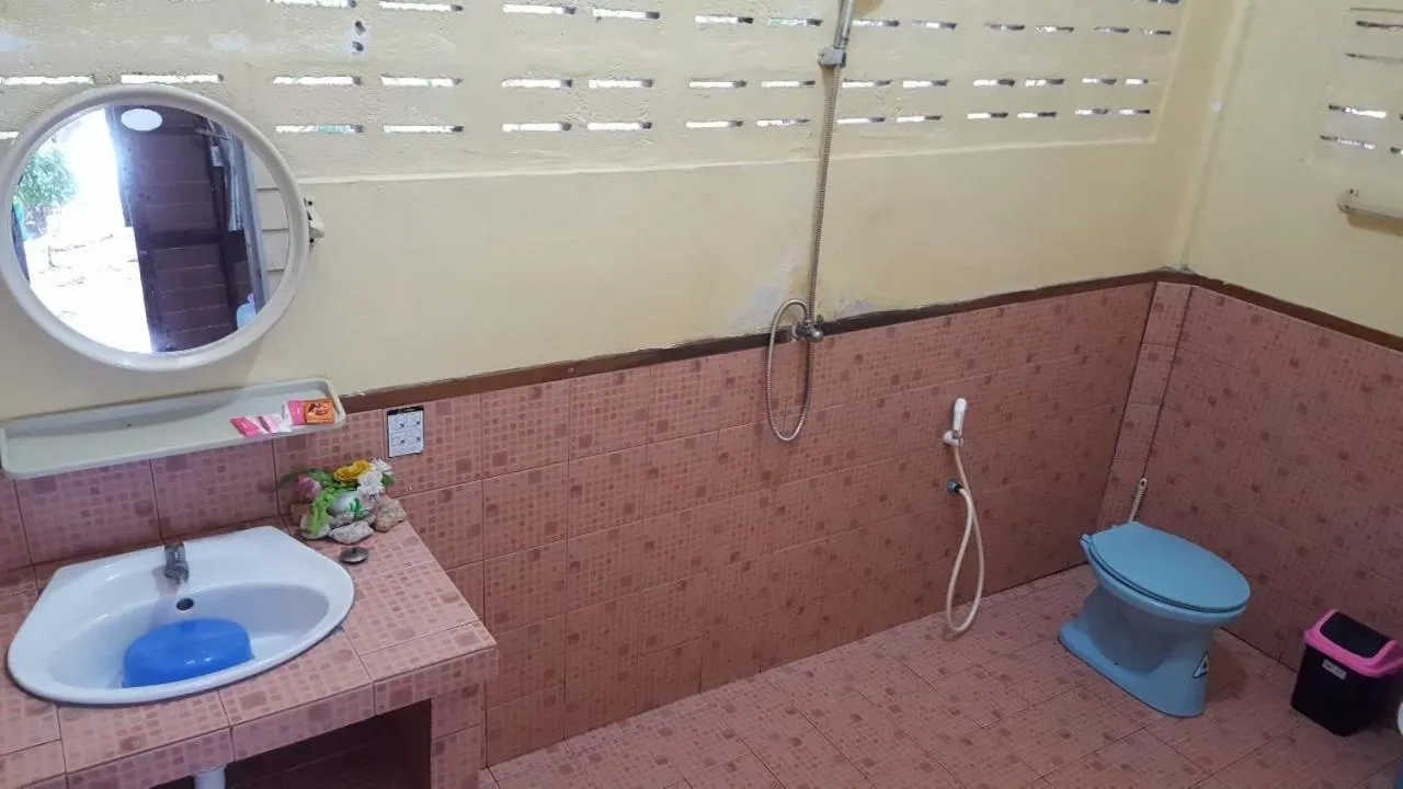 Baan Suan Kayoo 2 Buffalo Bay Aow Khao Kwai