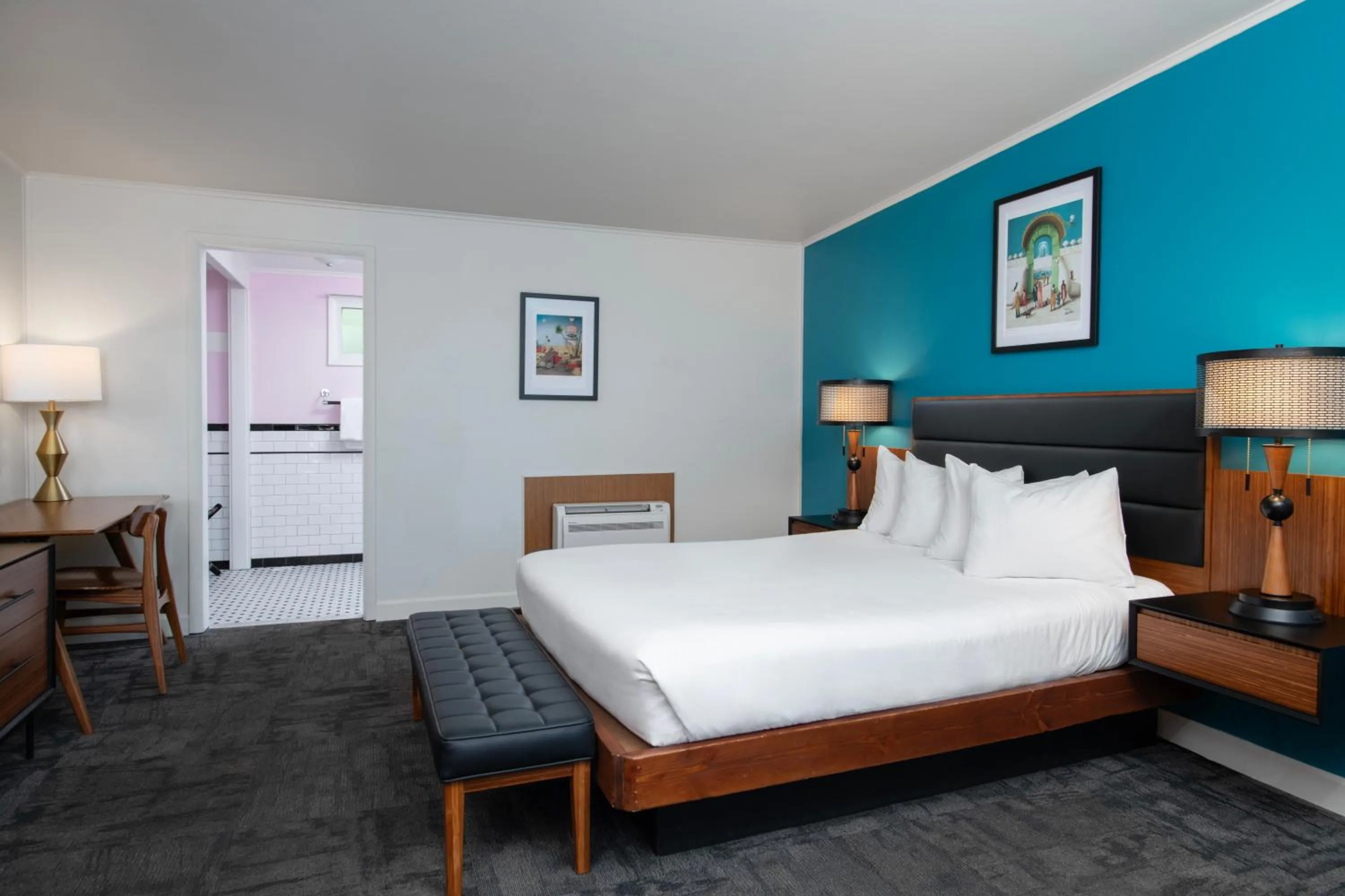 Bed in Sapphire Motel Midtown Bozeman