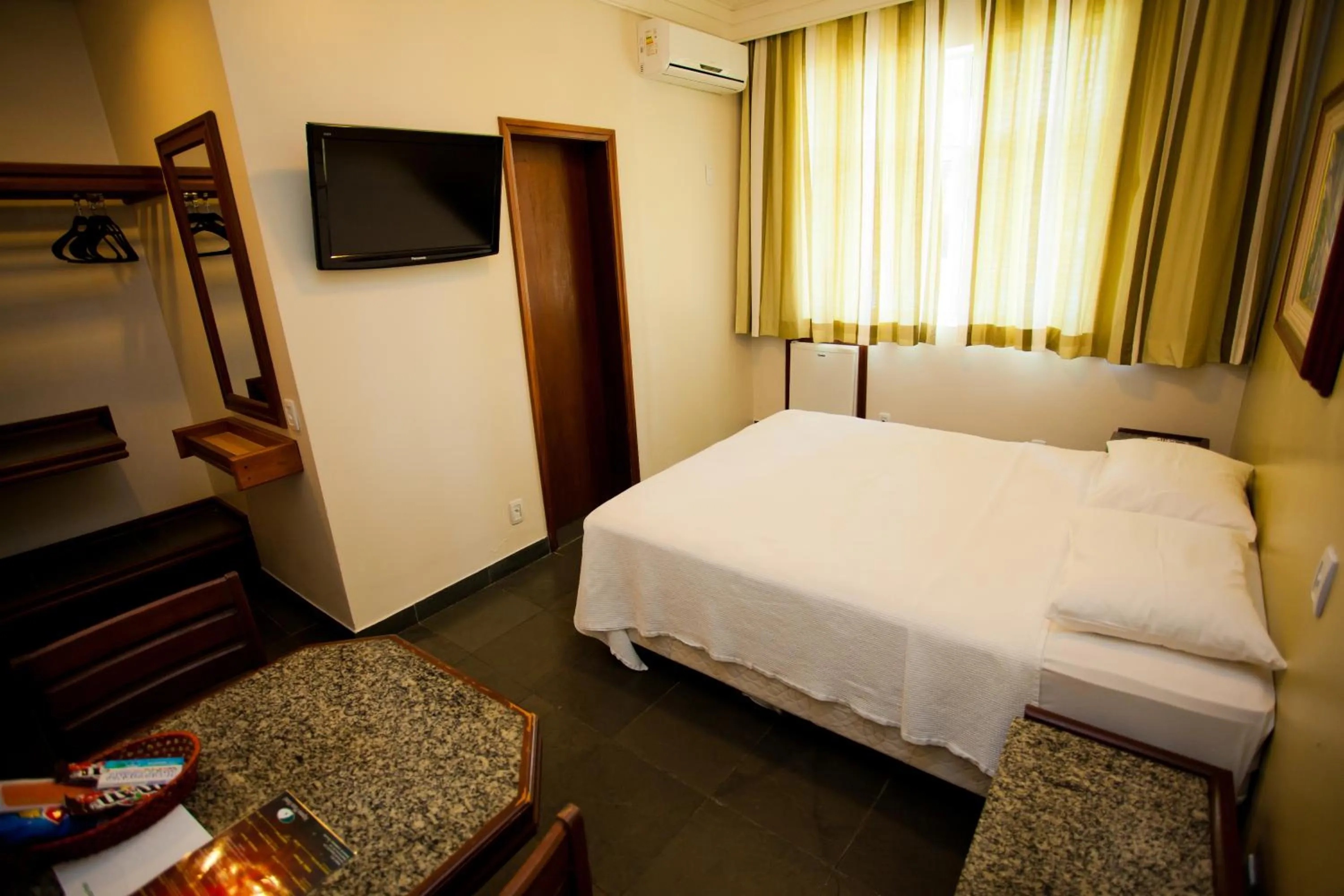 Day, Bed in Aipana Plaza Hotel