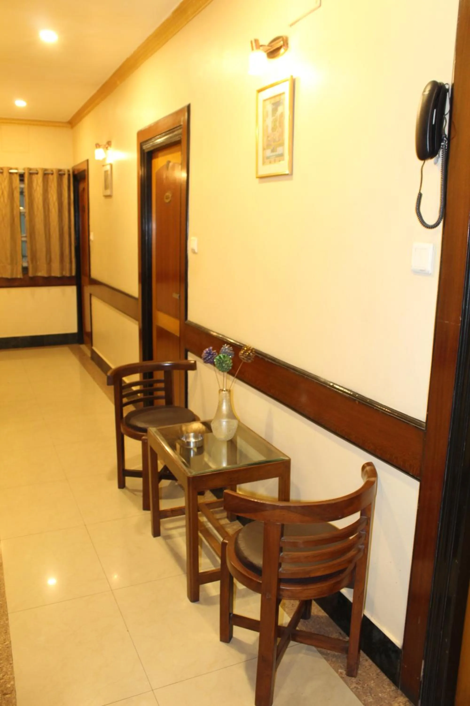 Seating area in Hotel White House