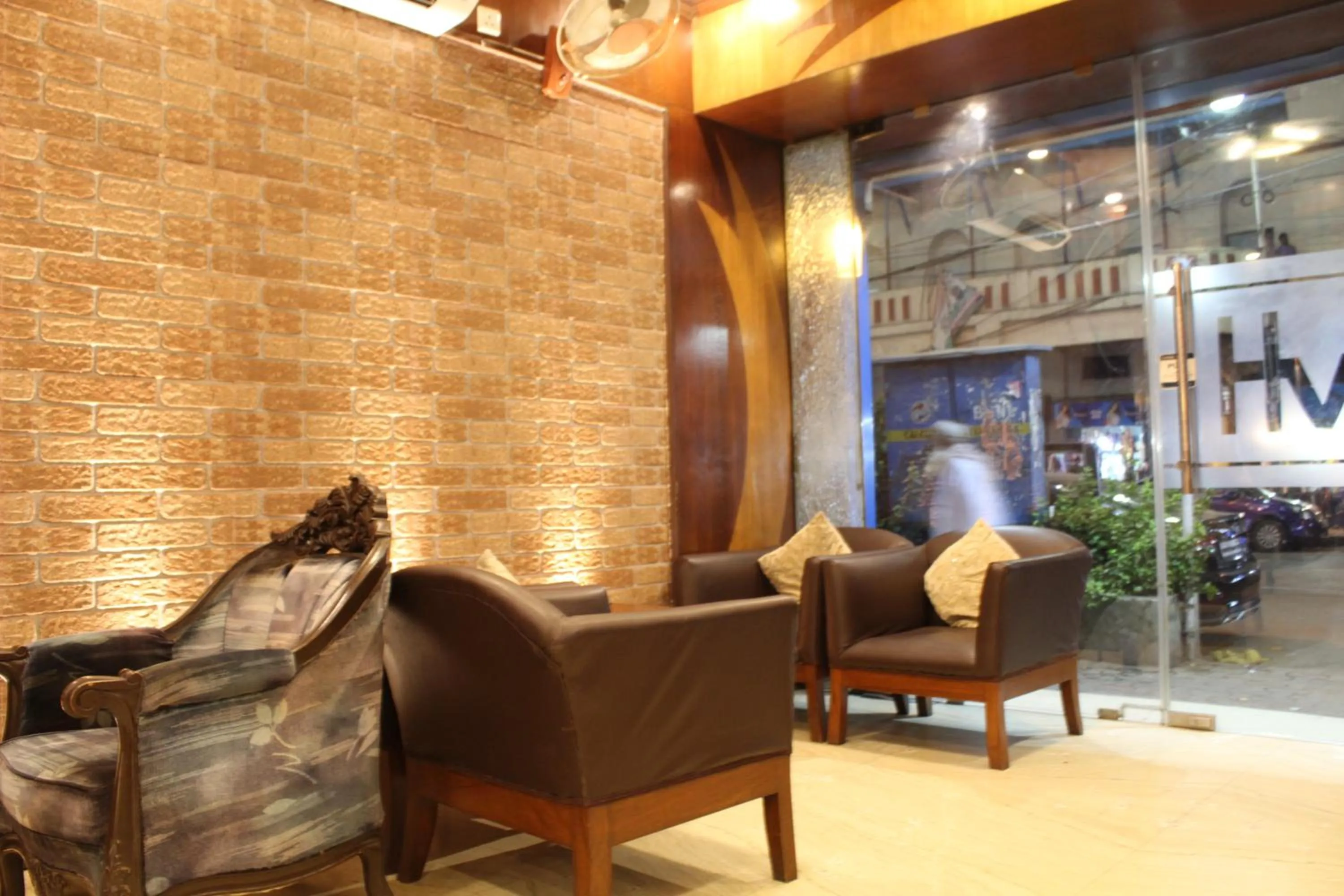 Seating area in Hotel White House