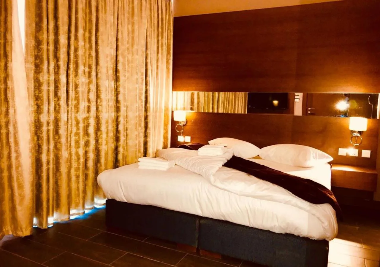 Bedroom, Bed in The Seventh Star Hotel Suites