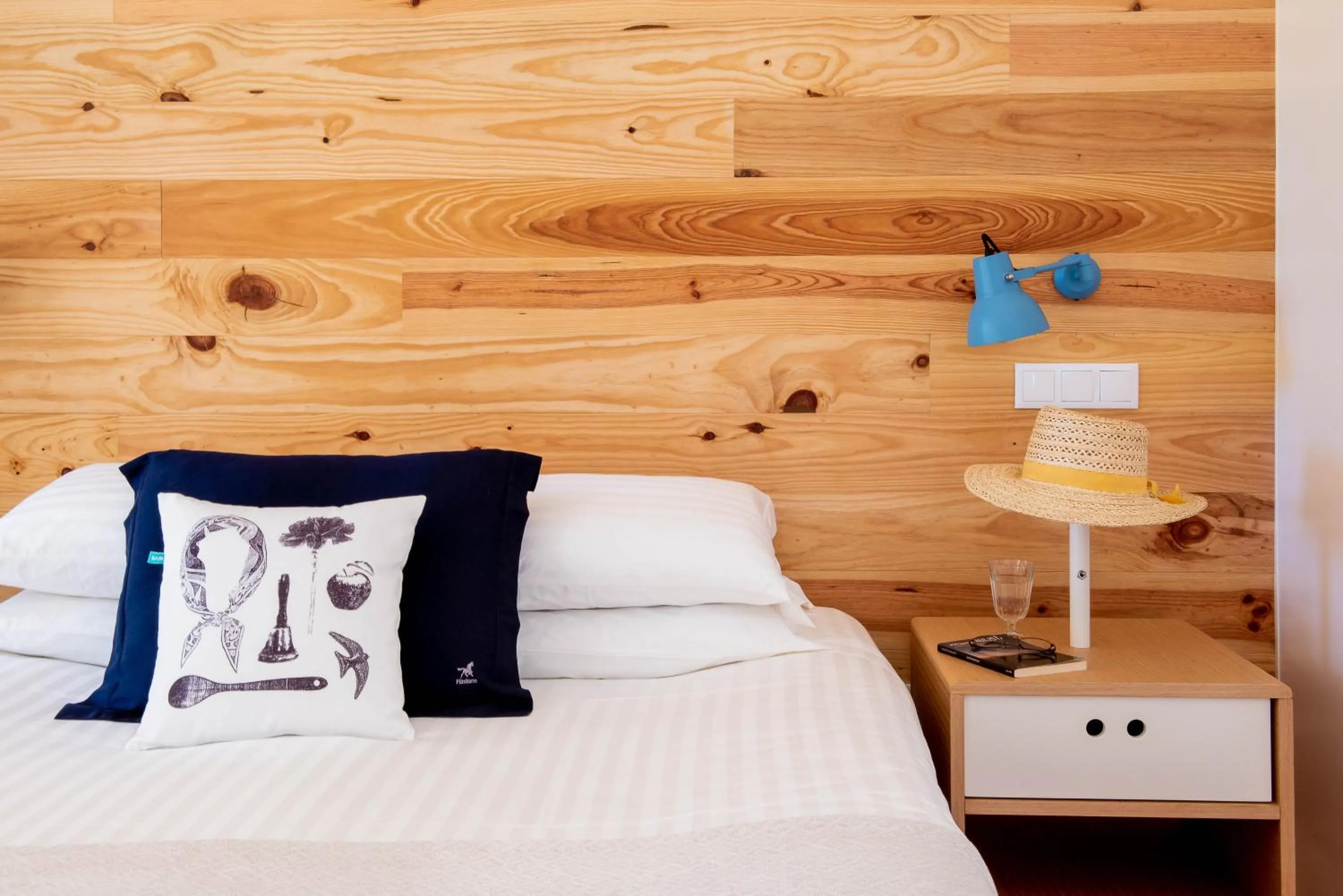 Bed in Craveiral Farmhouse by Belong Staying & Feeling