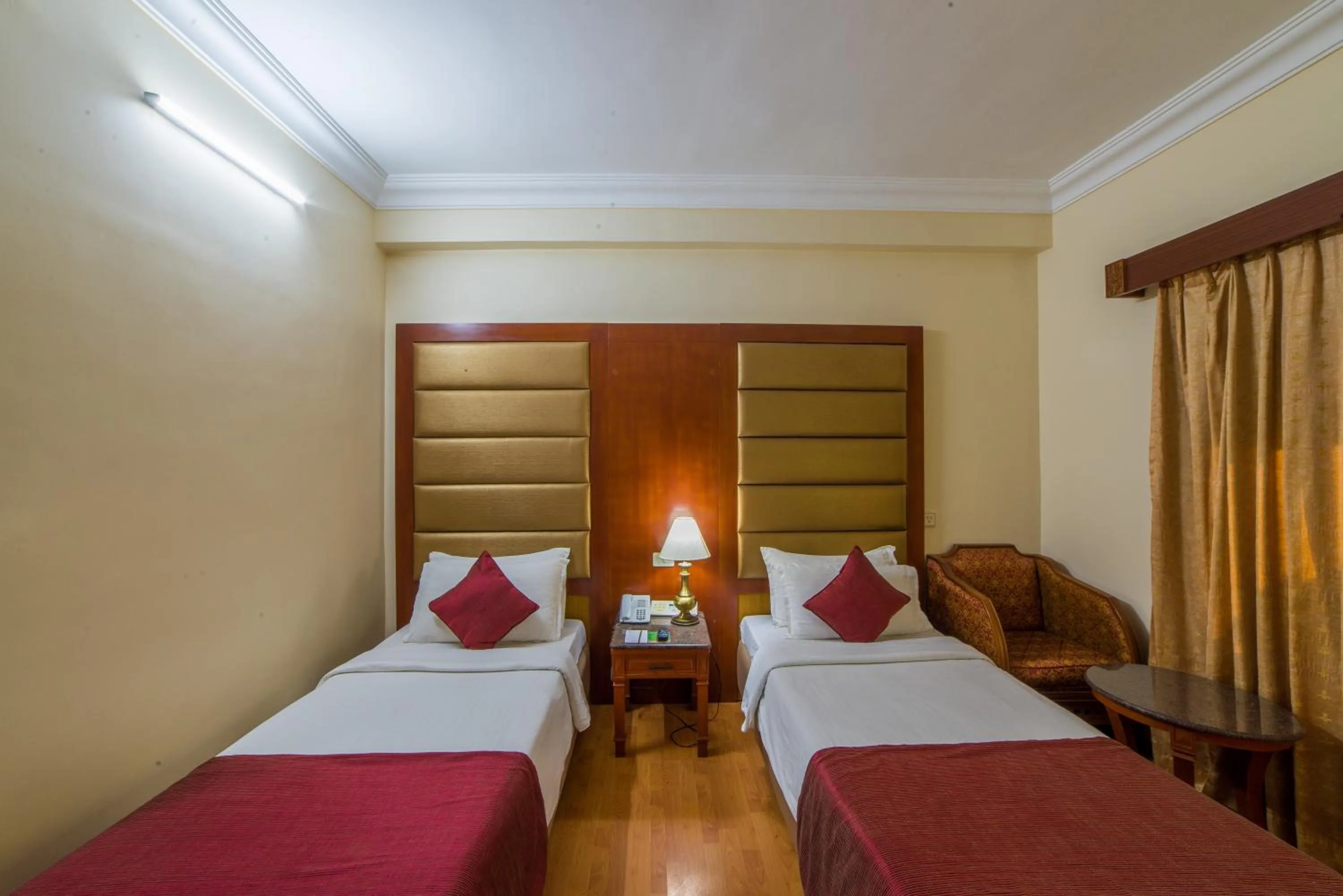 Bedroom, Bed in Raj Park Hotel Chennai