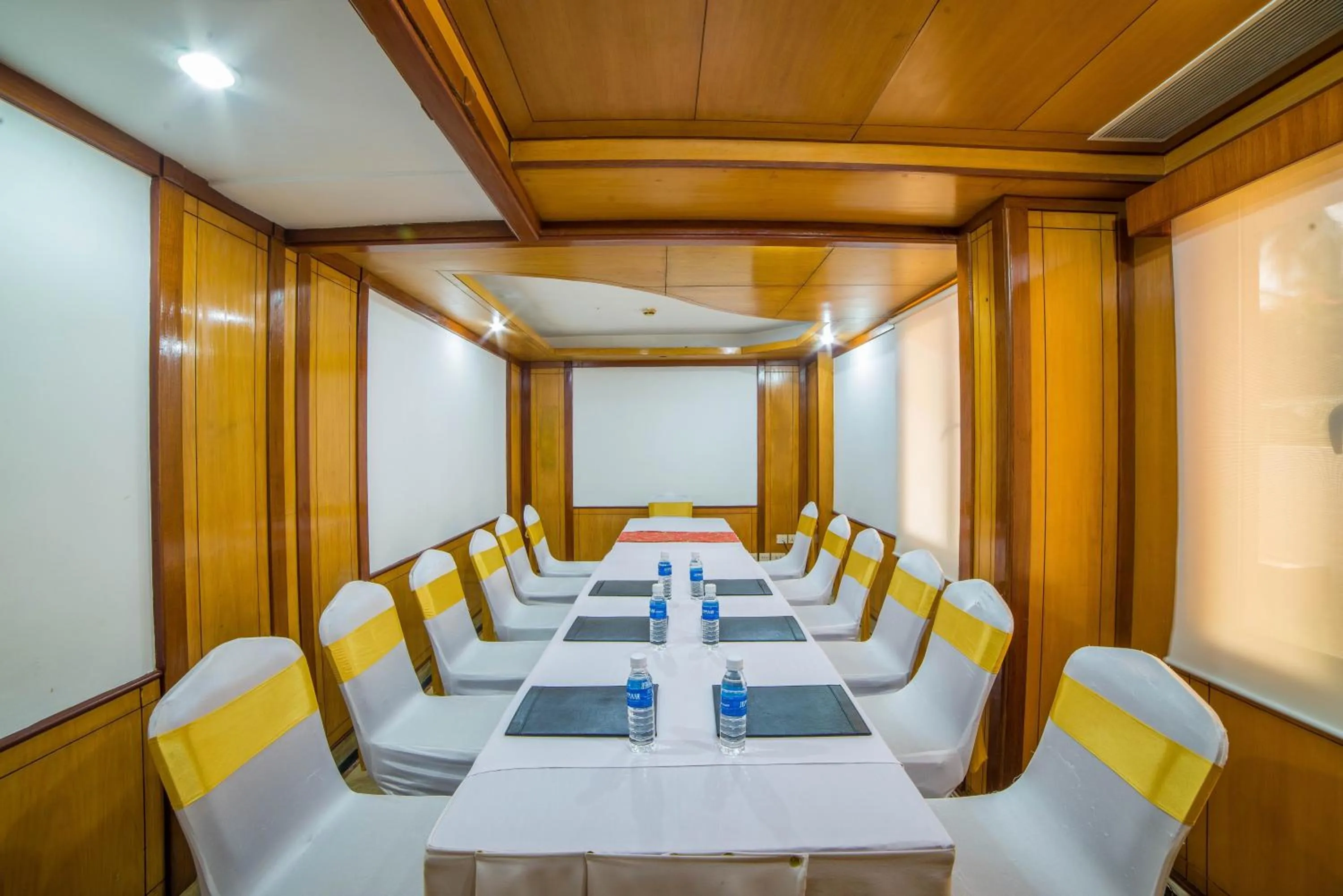 Meeting/conference room in Raj Park Hotel Chennai