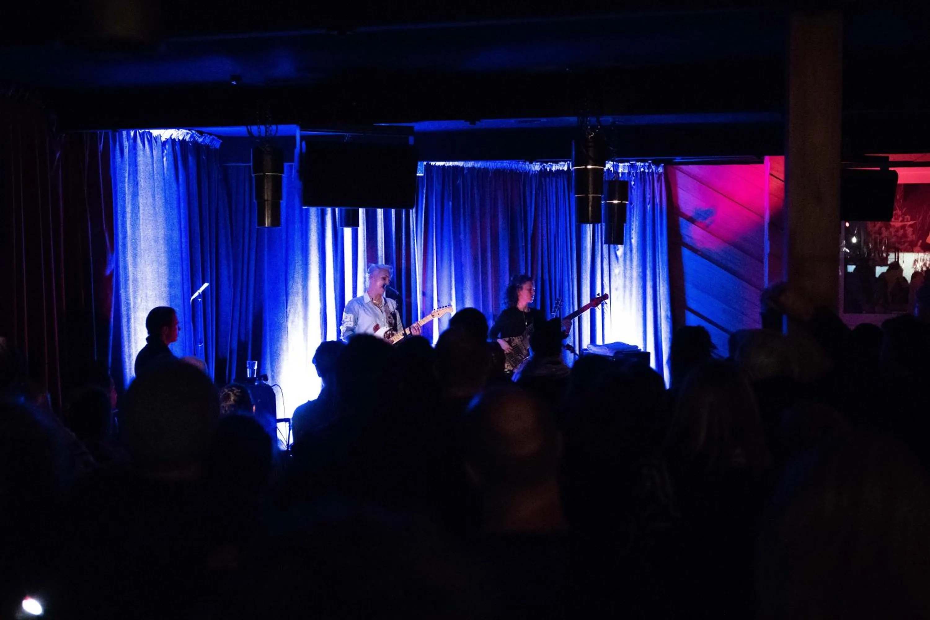 Evening entertainment in Sherwood Queenstown