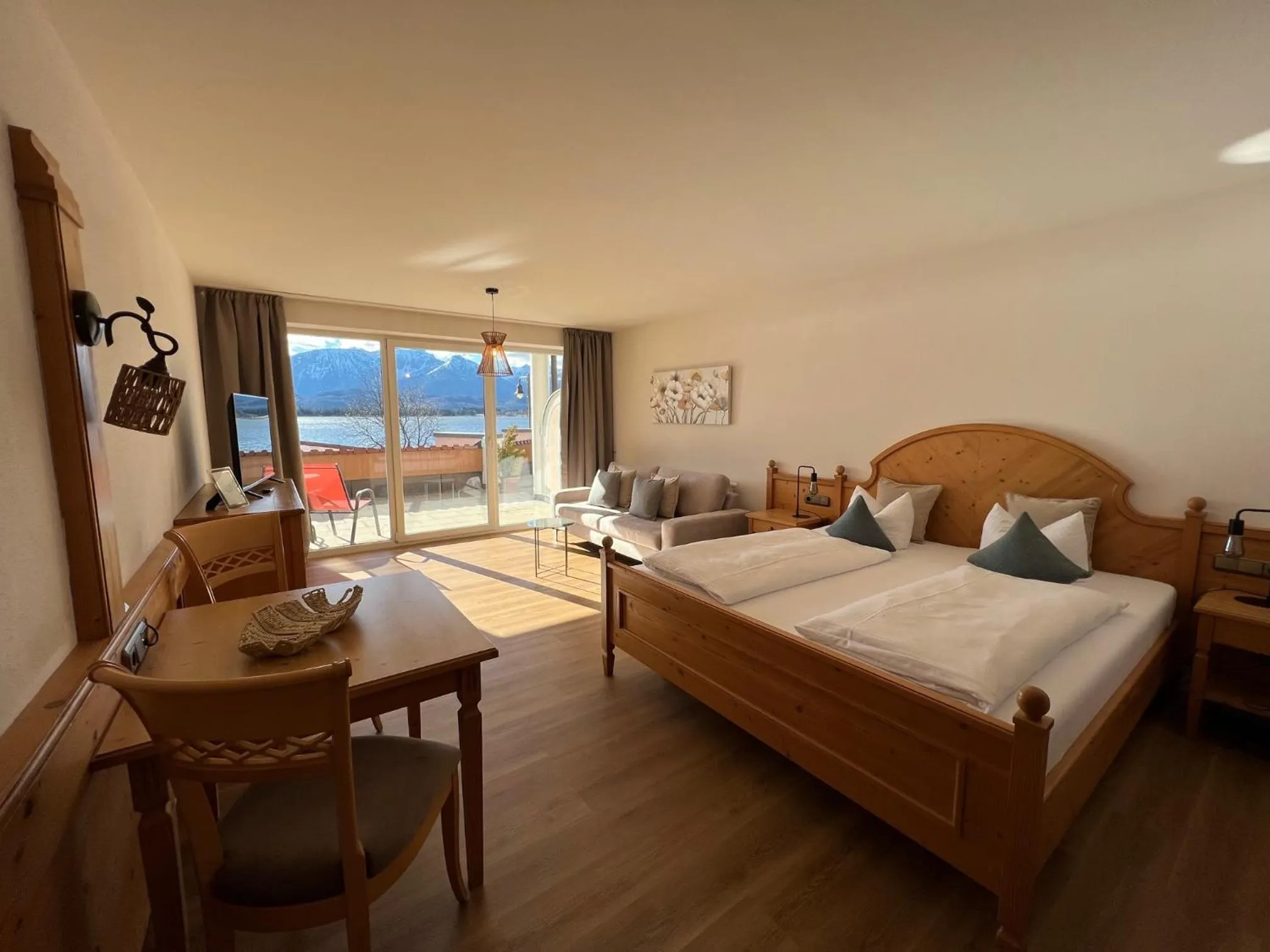 Bed in Hotel Fischer am See