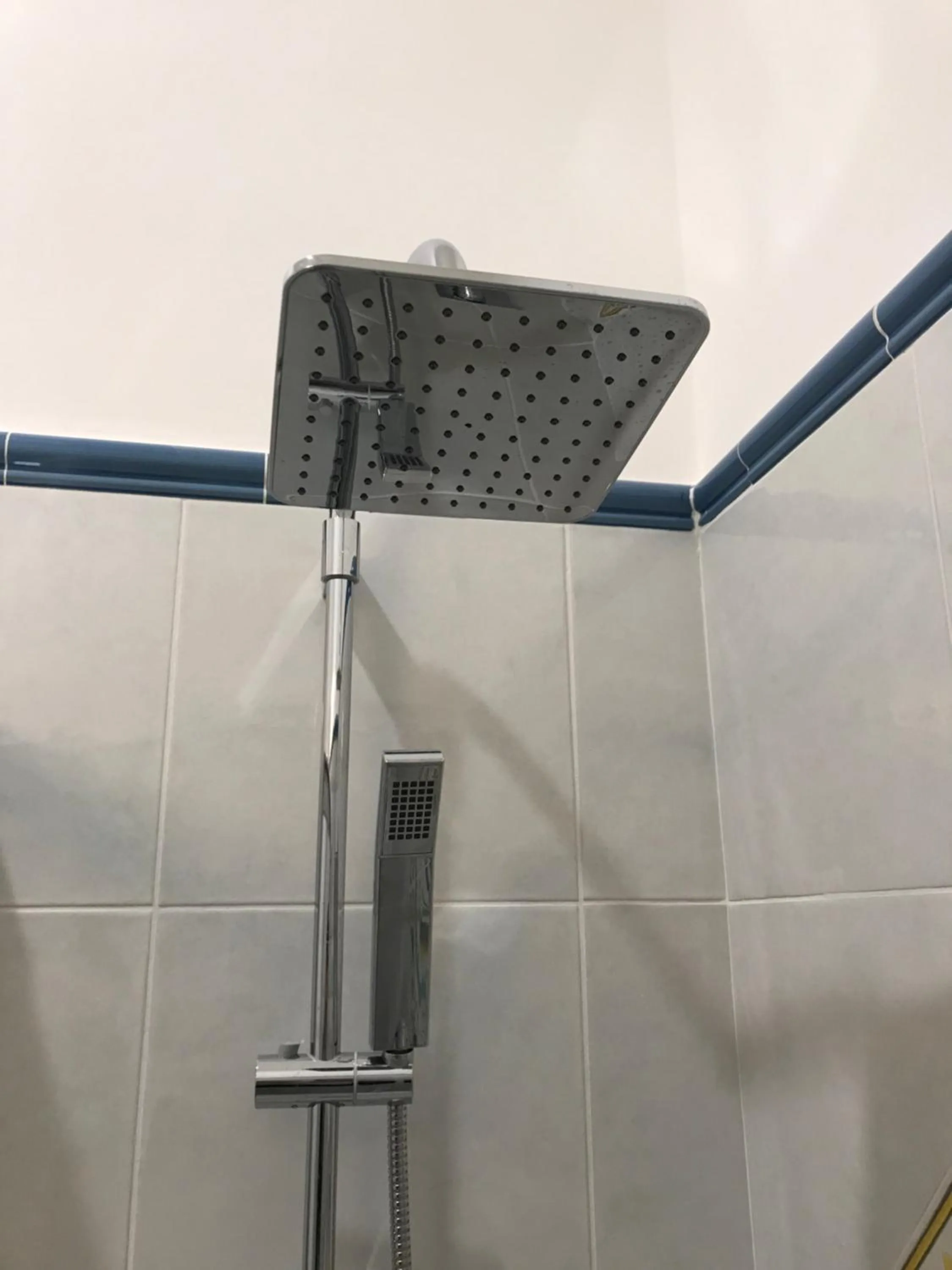 Shower in B&B Le Marinelle