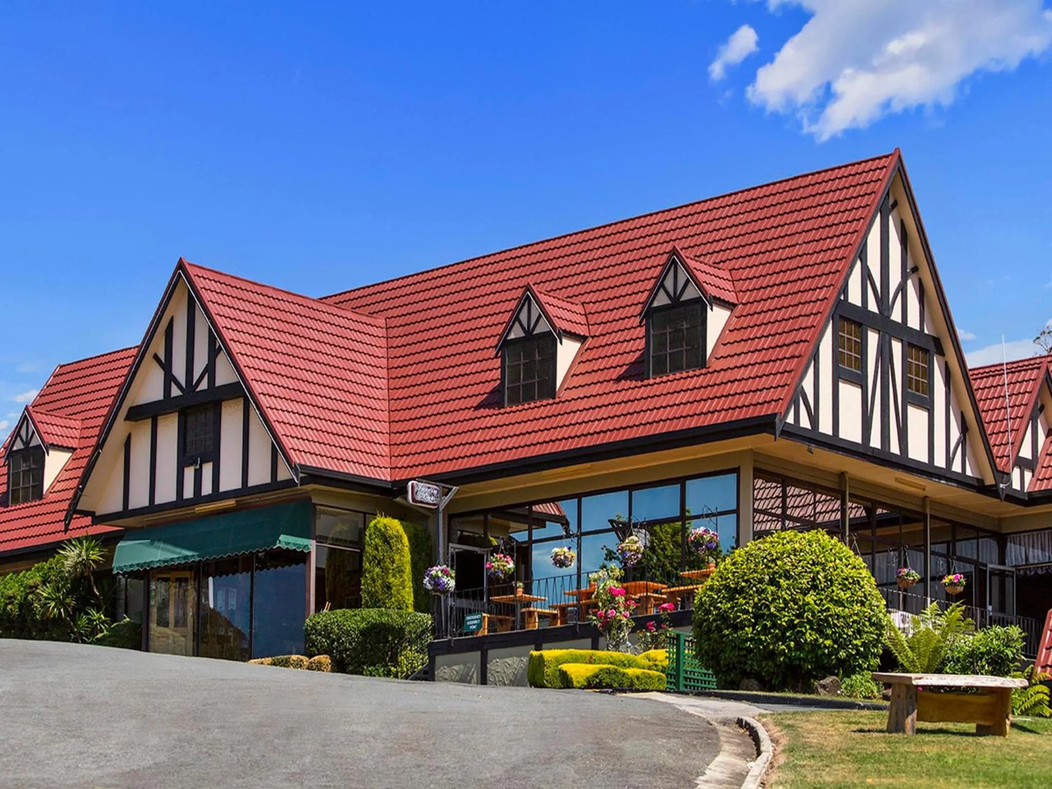 Property building in Village Family Motor Inn