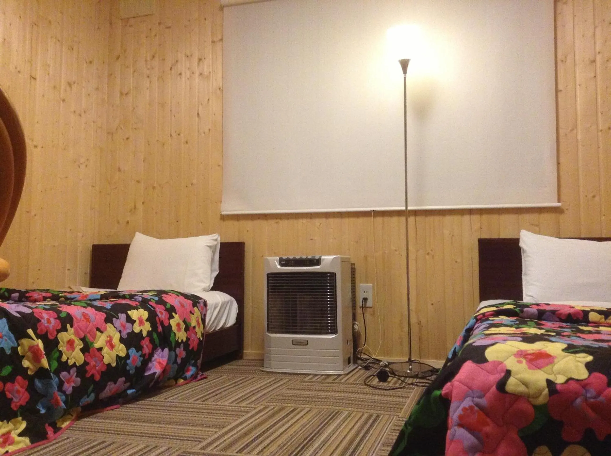 Bed in Pension Fryingpan