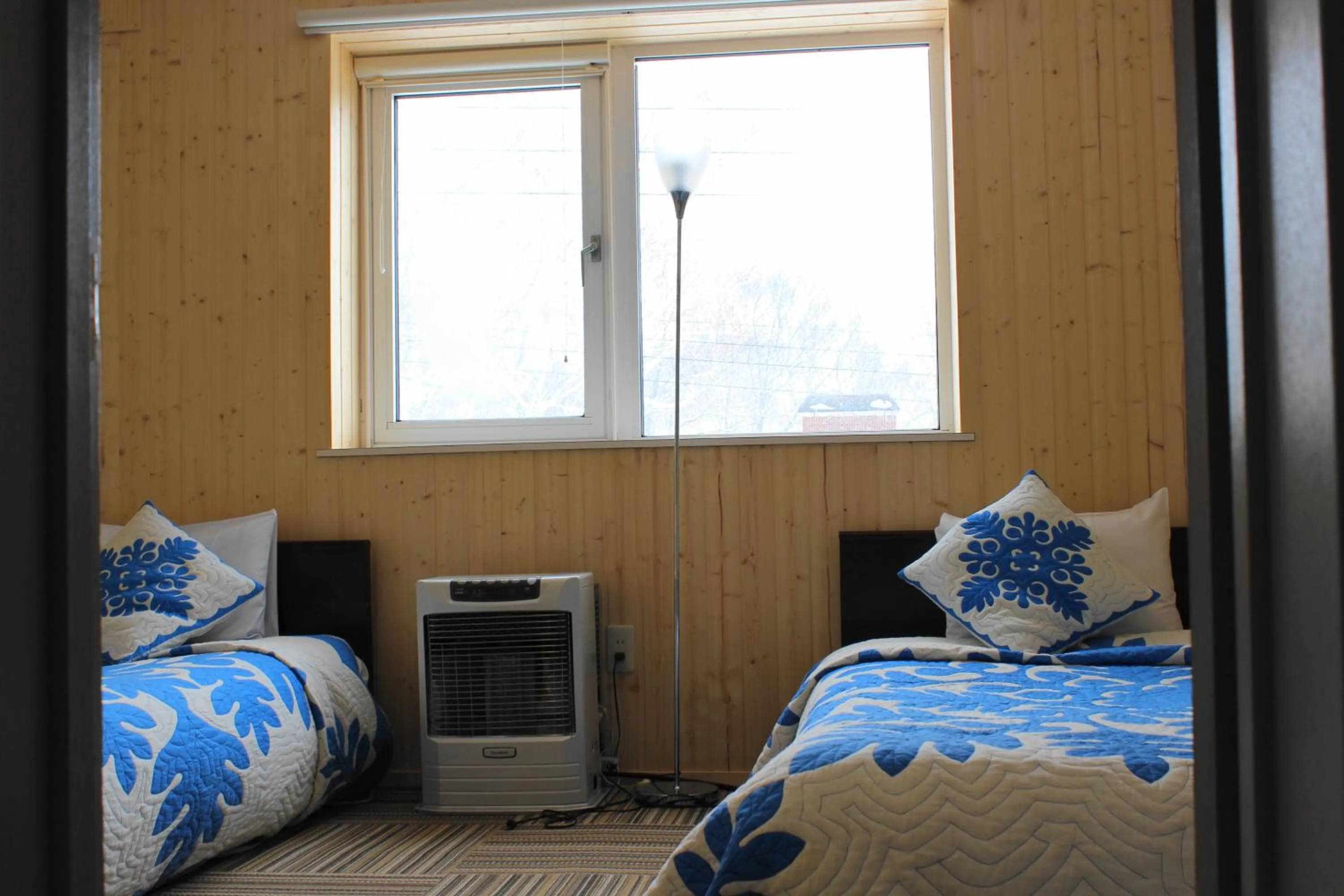 Bedroom, Bed in Pension Fryingpan