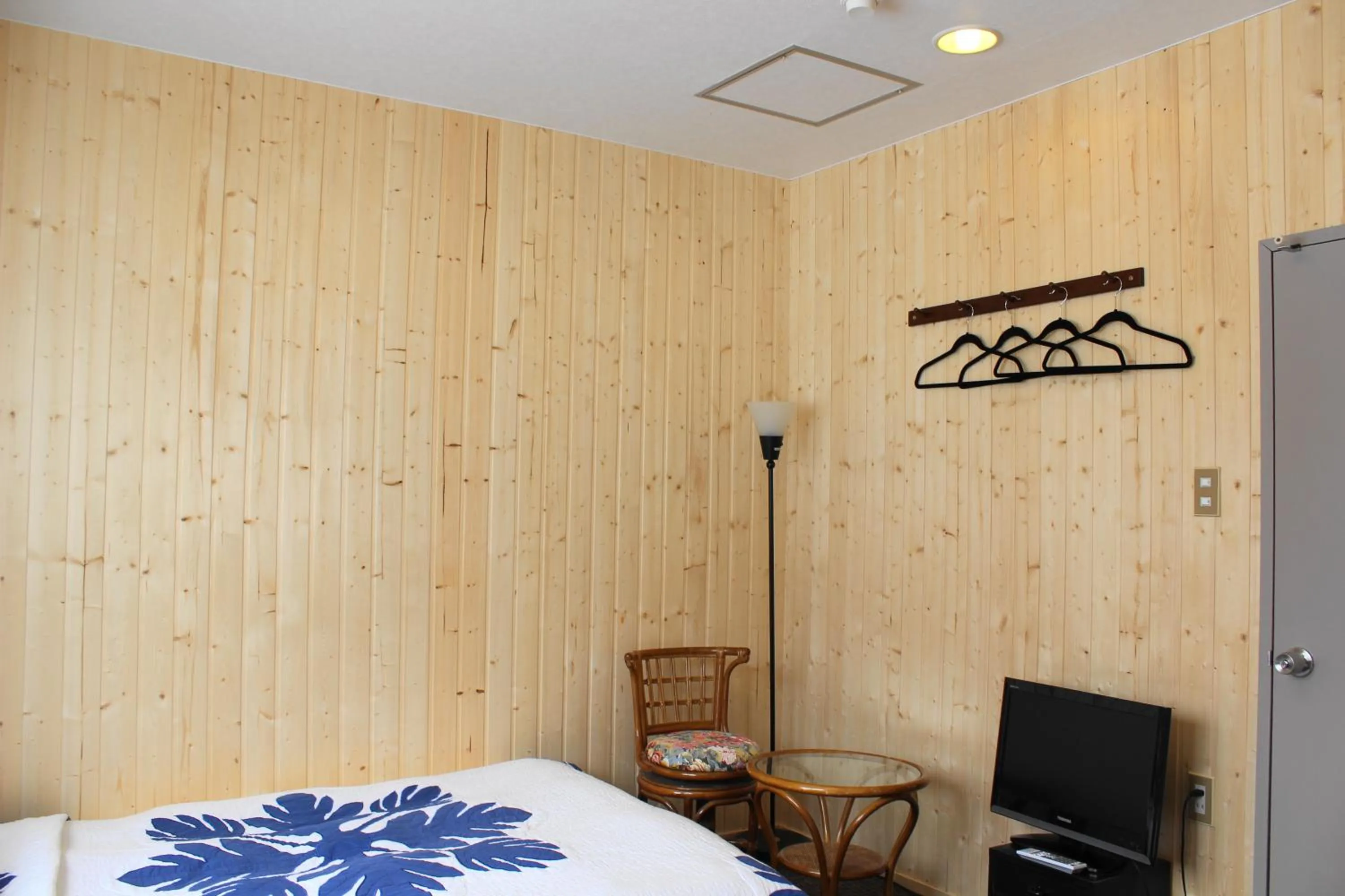 Bedroom, Bed in Pension Fryingpan