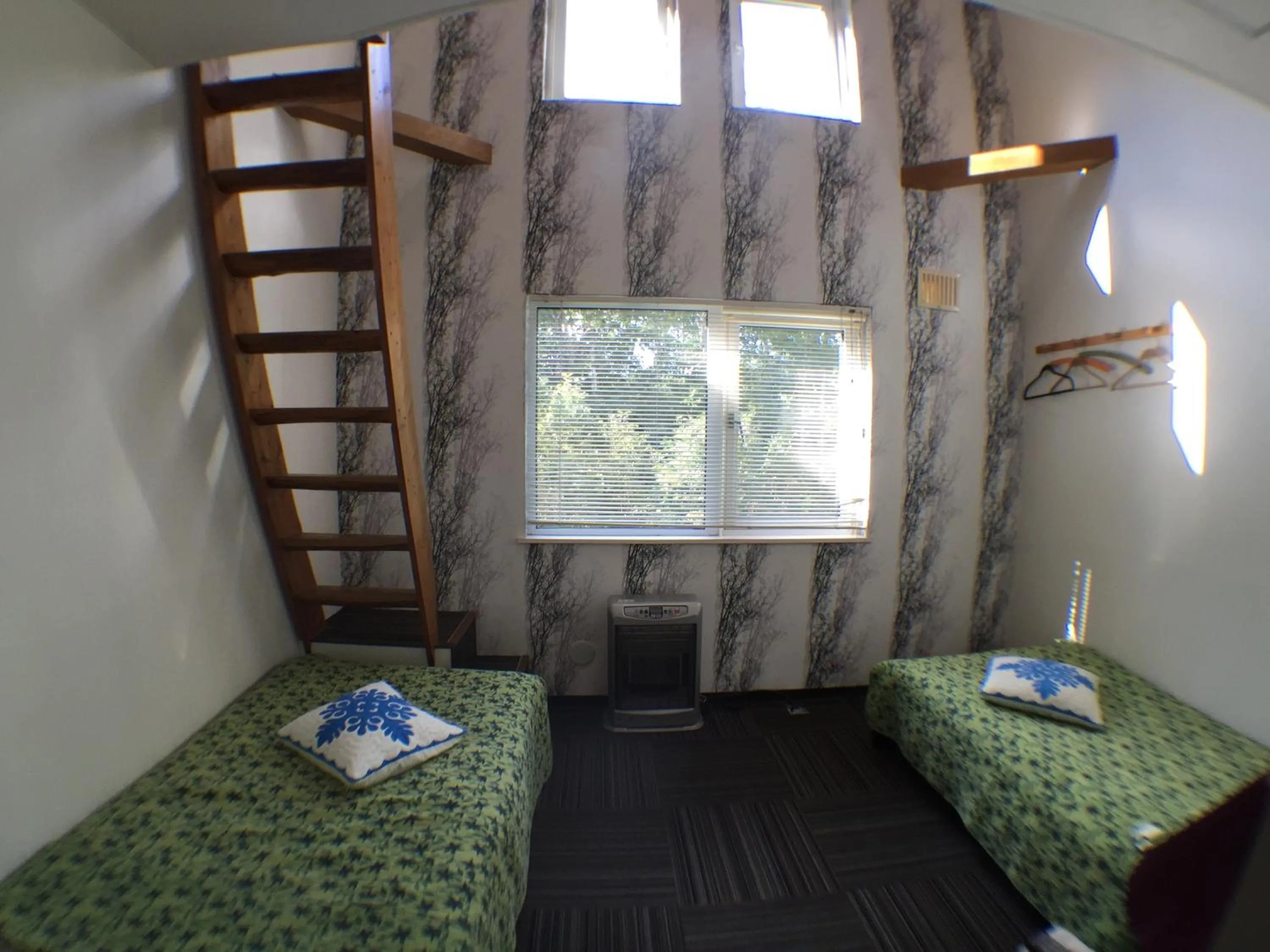 Bed in Pension Fryingpan