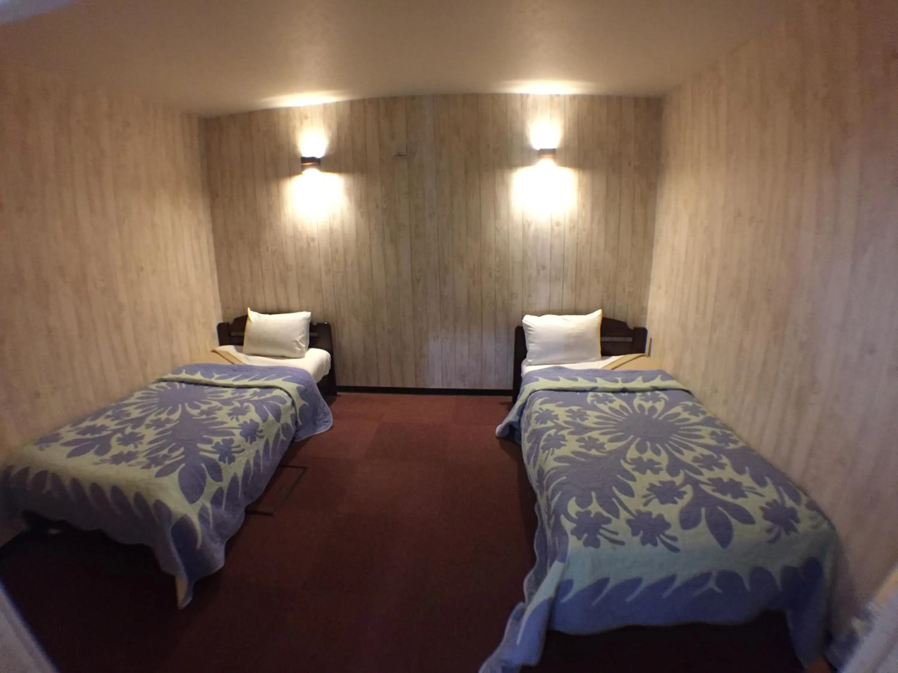 Bedroom, Bed in Pension Fryingpan