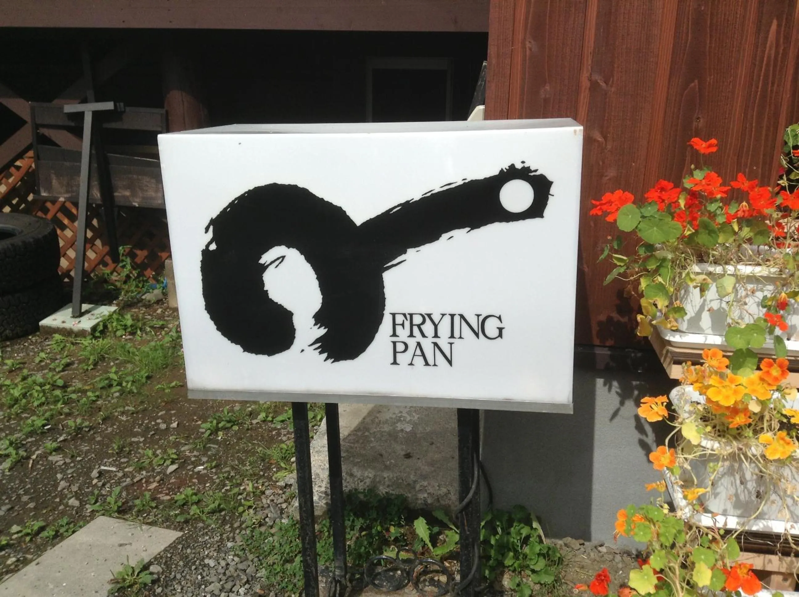 Pension Fryingpan