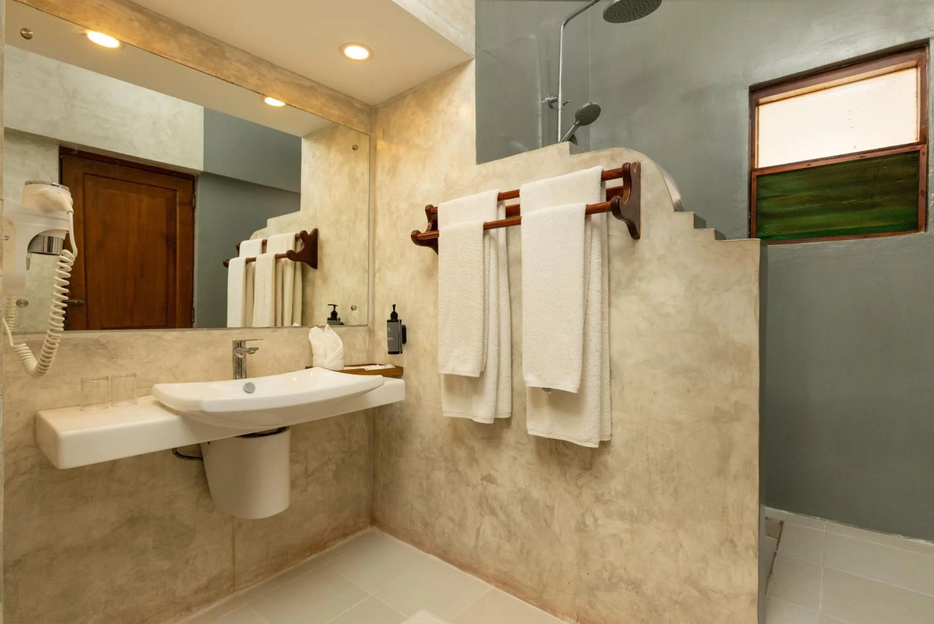 Bathroom in Dickwella Resort and Spa