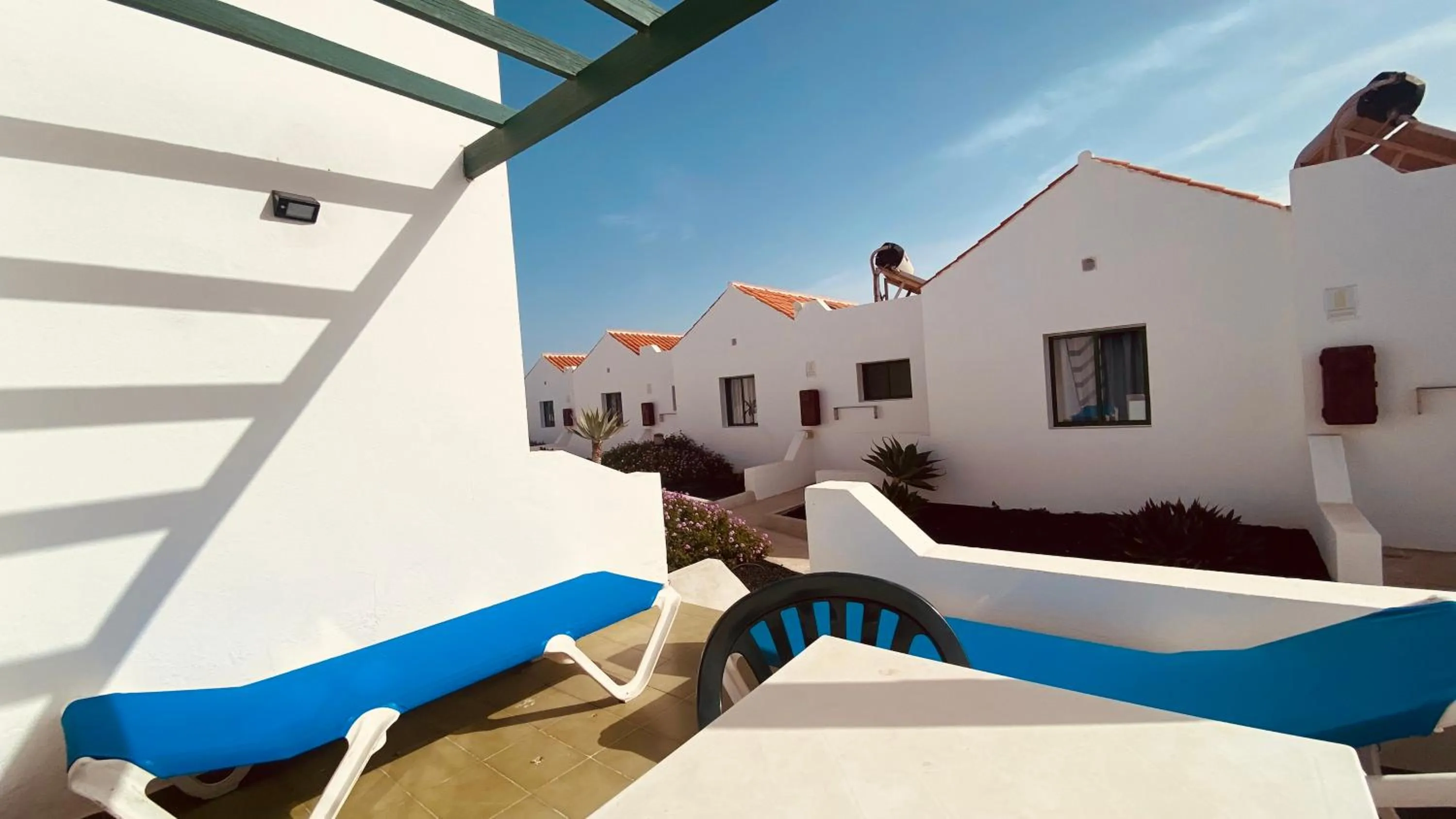 Balcony/Terrace in Casthotels Fuertesol Bungalows
