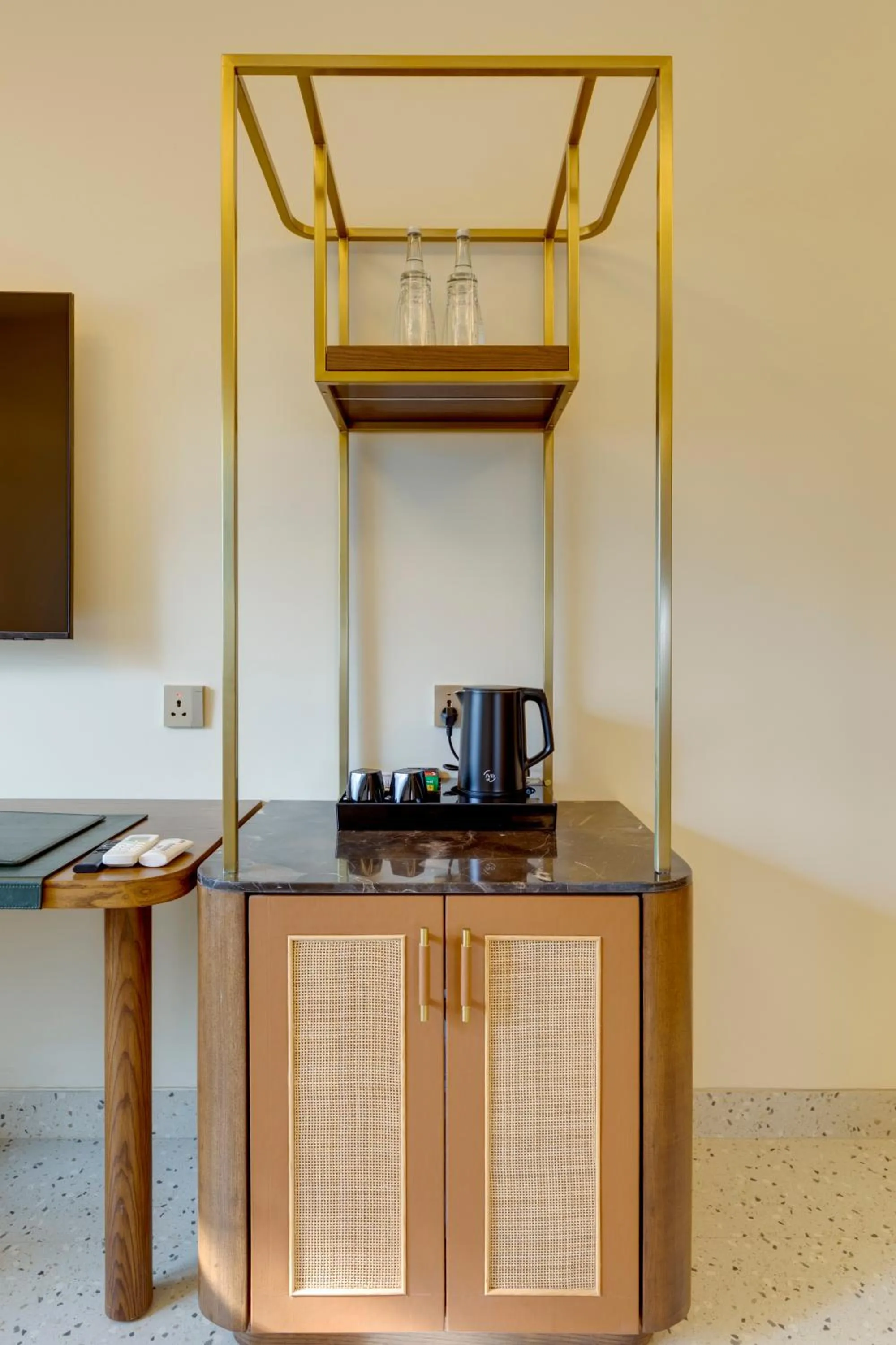 Coffee/tea facilities in The Manor - New Delhi