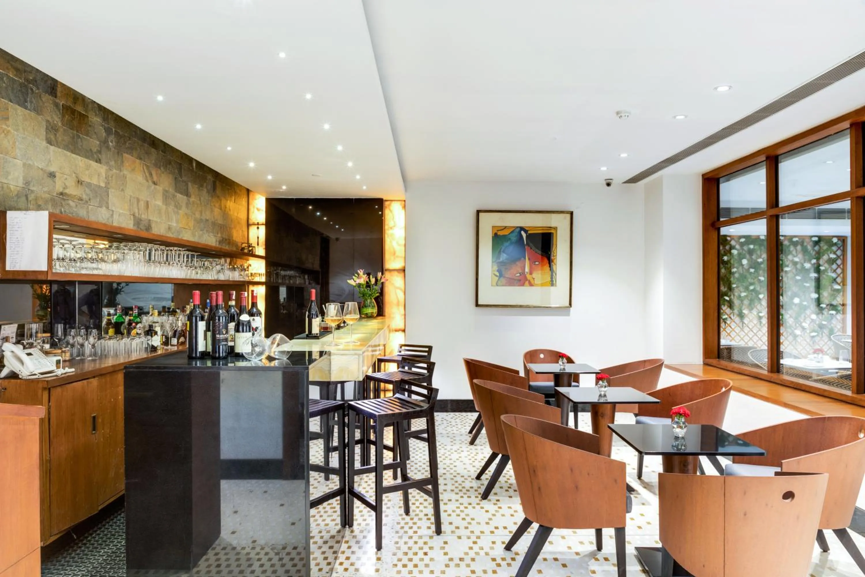 Lounge or bar in The Manor - New Delhi