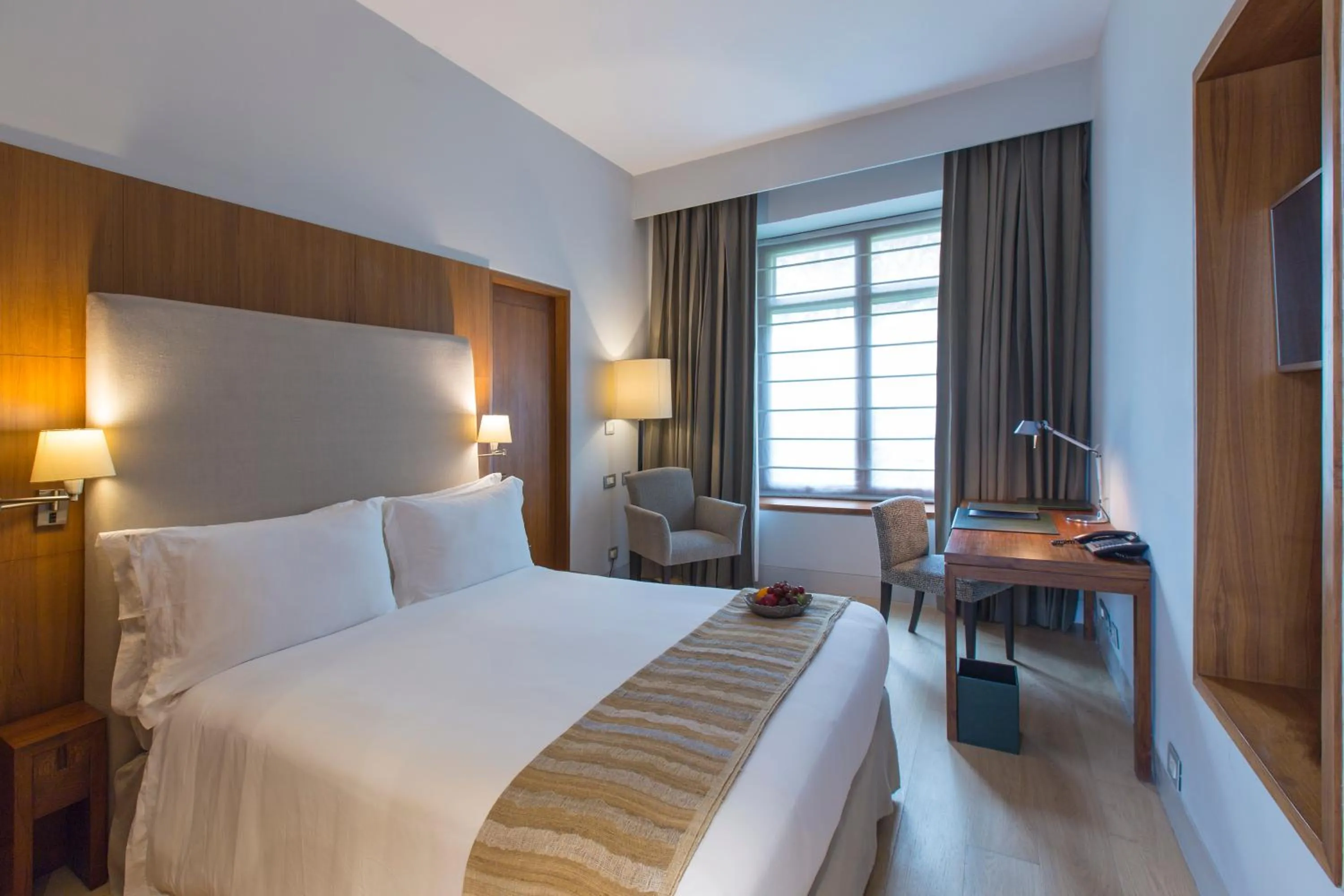 Bed in The Manor - New Delhi