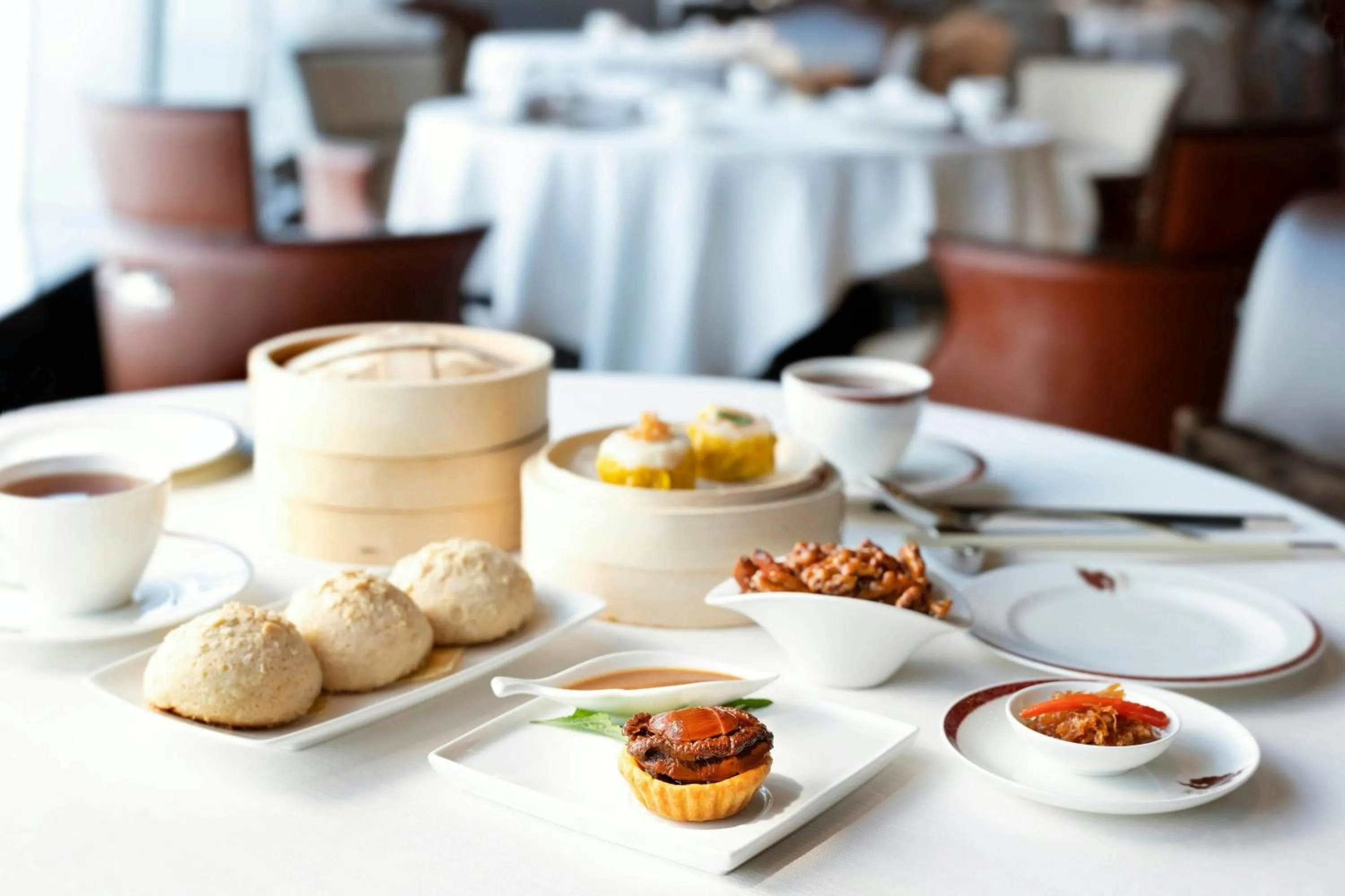 Restaurant/places to eat in The Ritz-Carlton, Hong Kong