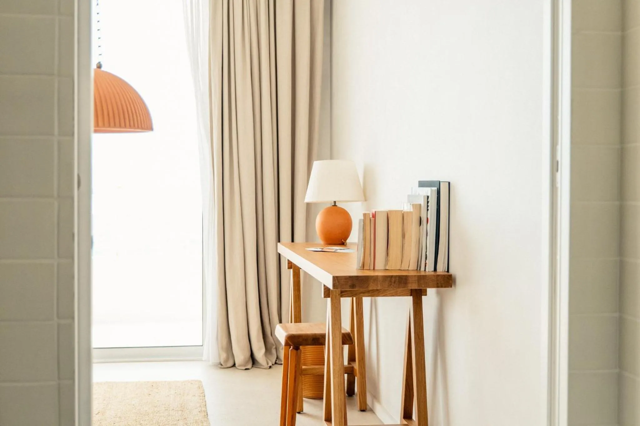 Photo of the whole room in Les Roches Rouges, a Beaumier hotel