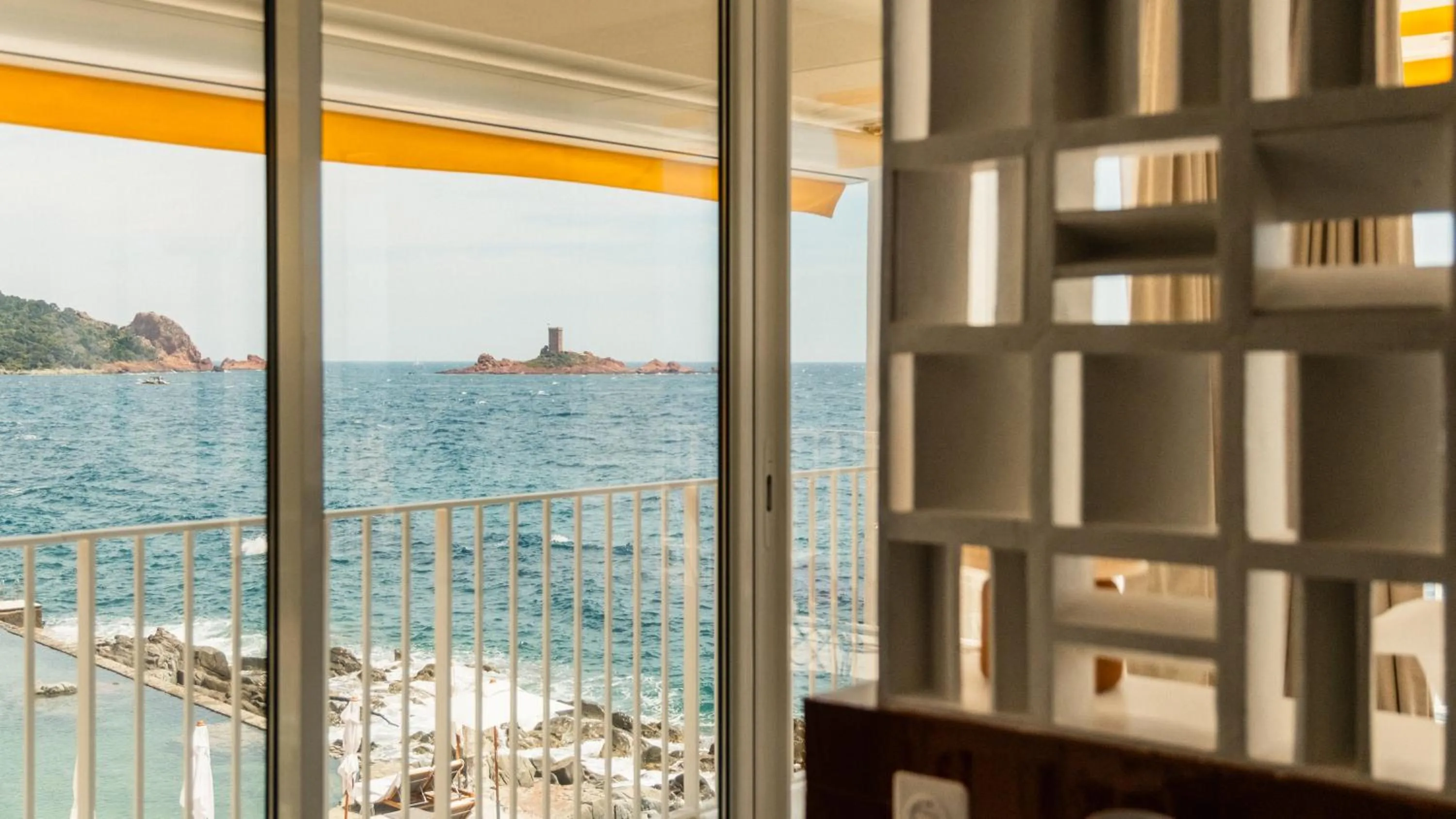 Les Roches Rouges, a Beaumier hotel