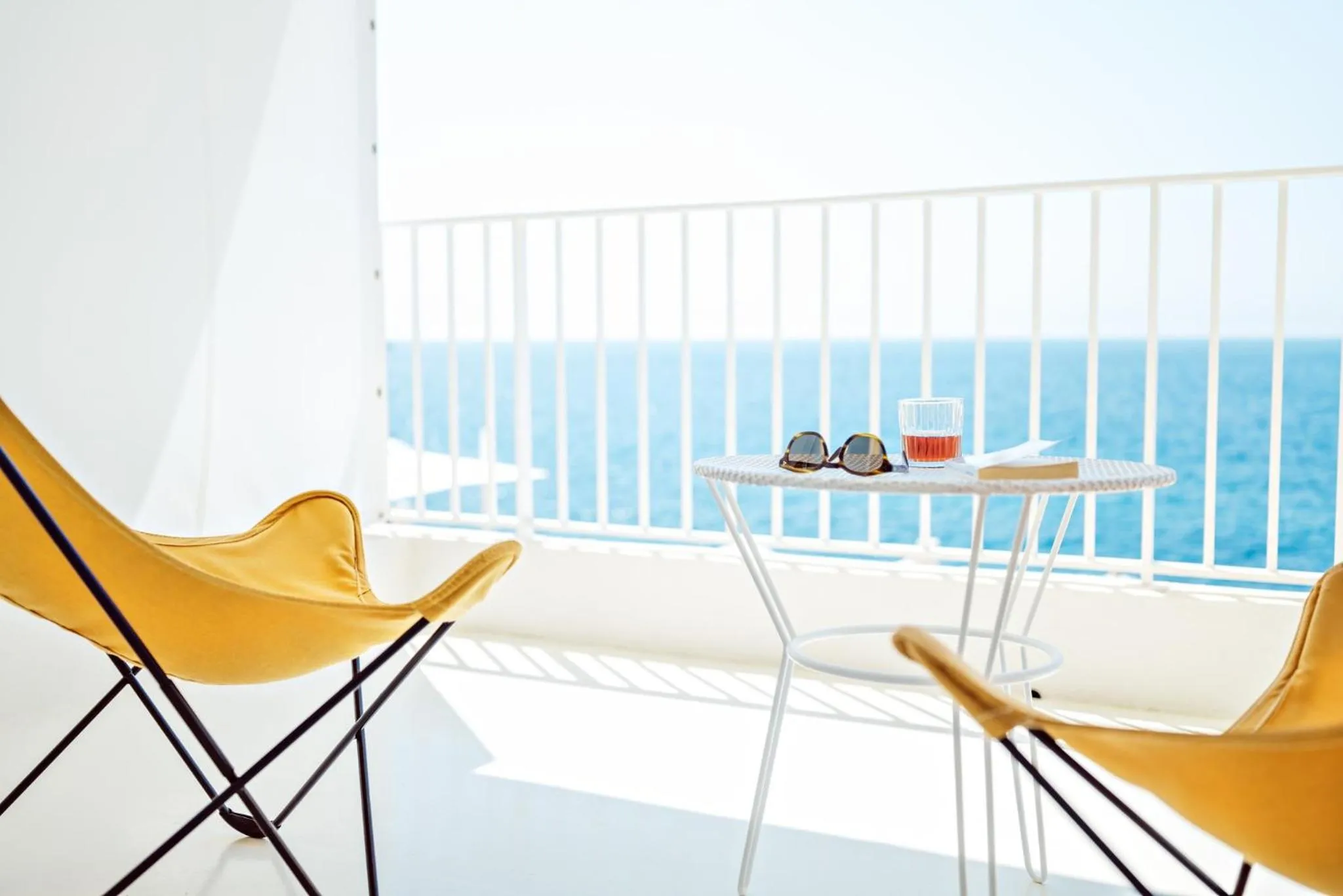 Photo of the whole room in Les Roches Rouges, a Beaumier hotel