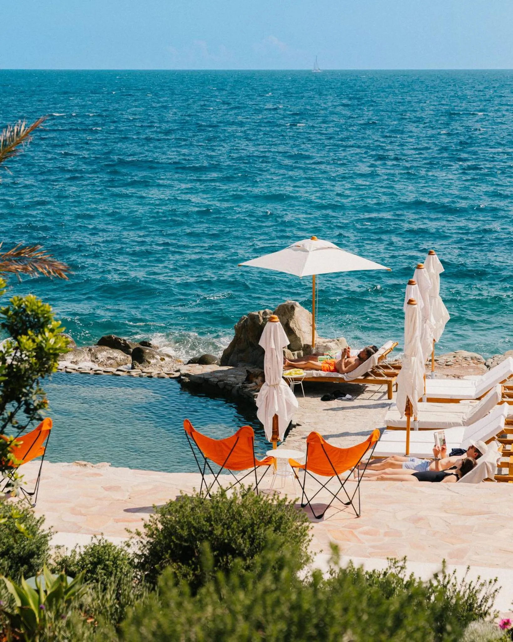 Swimming pool in Les Roches Rouges, a Beaumier hotel