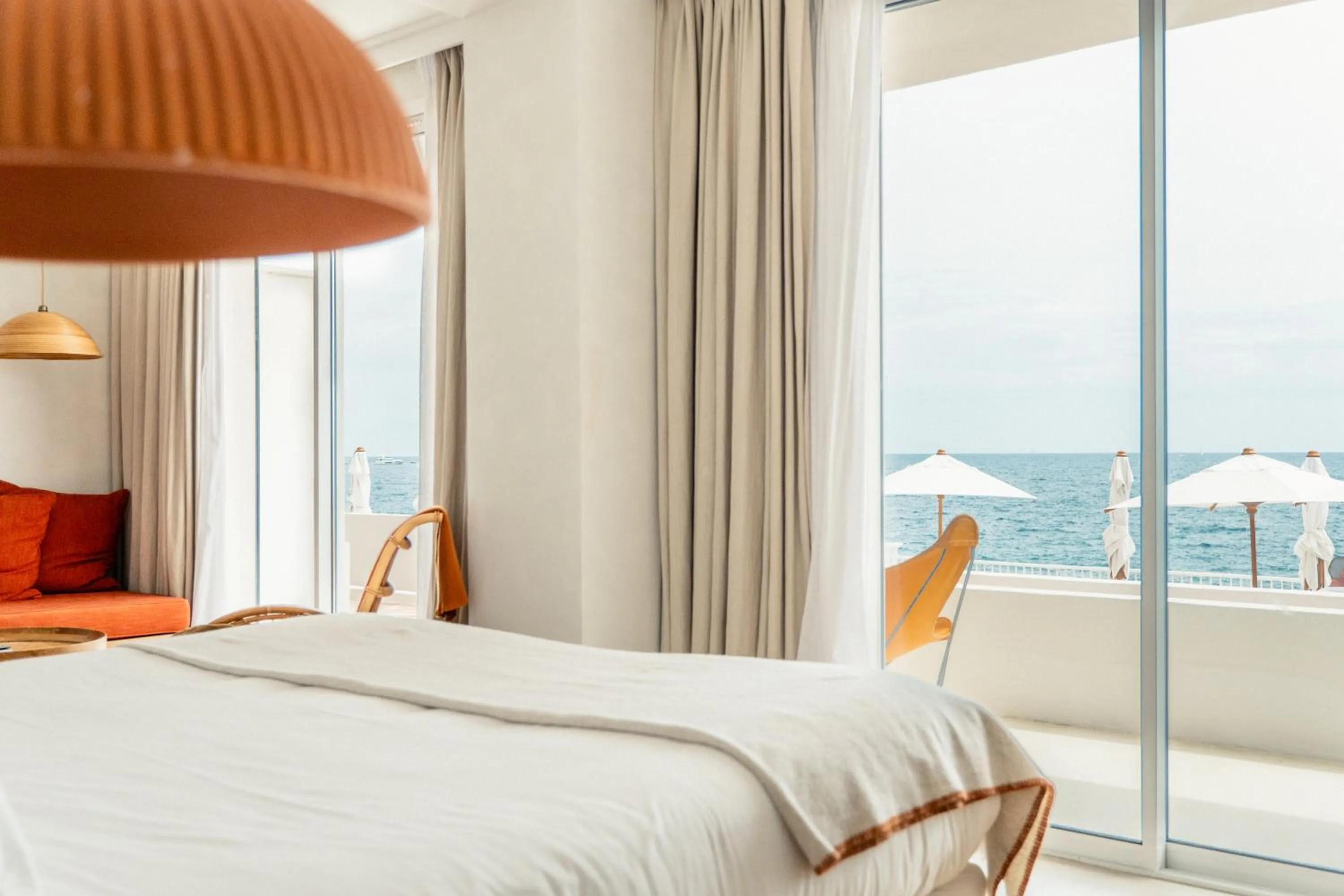 Bed in Les Roches Rouges, a Beaumier hotel