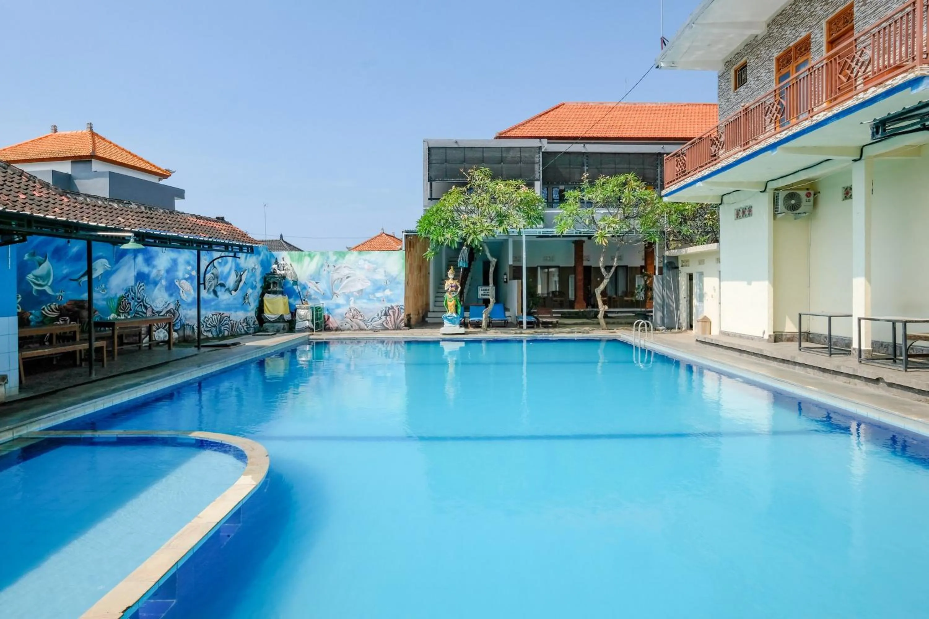 Swimming pool in RedDoorz Plus @ Singaraja