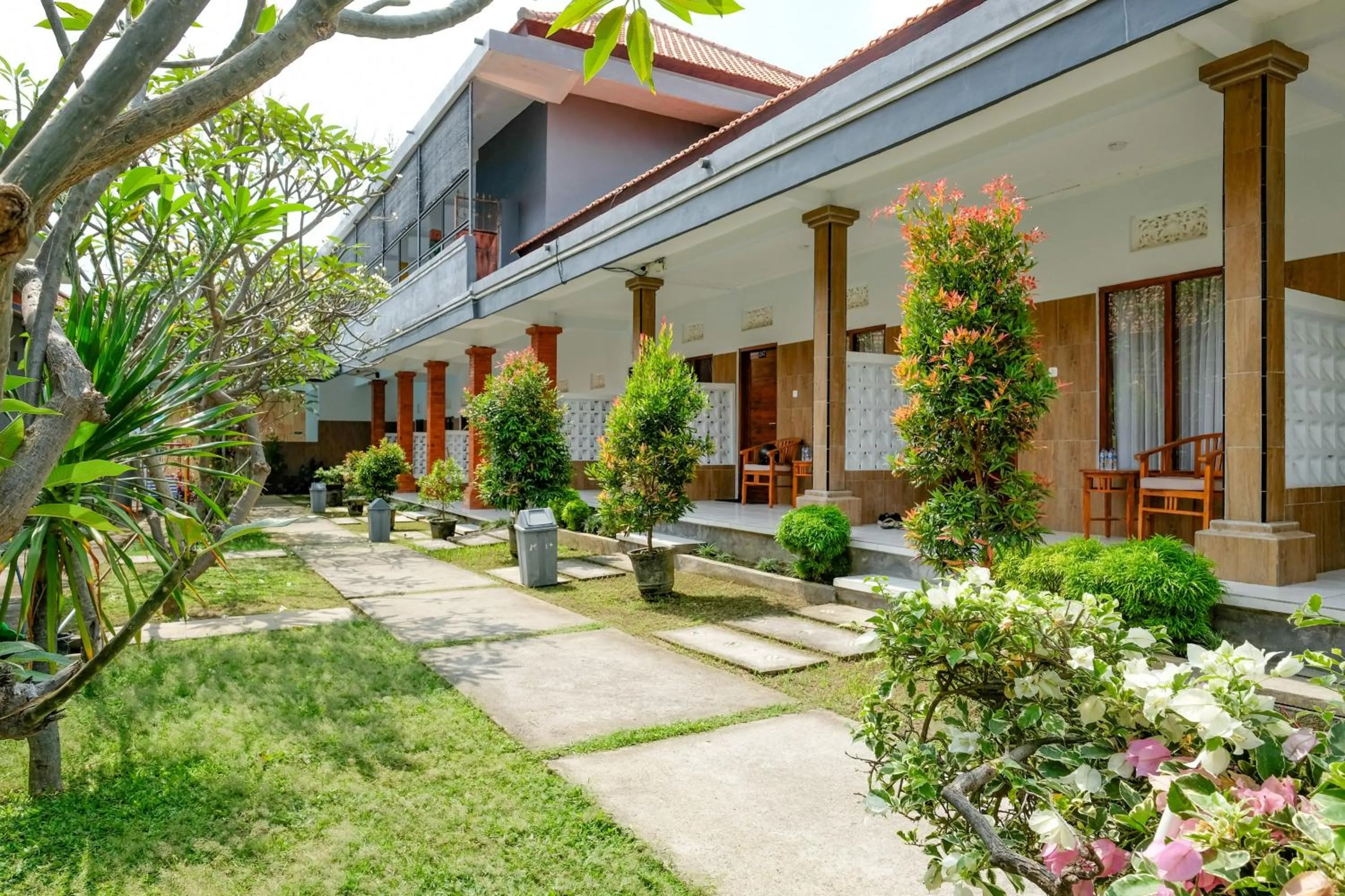 Property building in RedDoorz Plus @ Singaraja