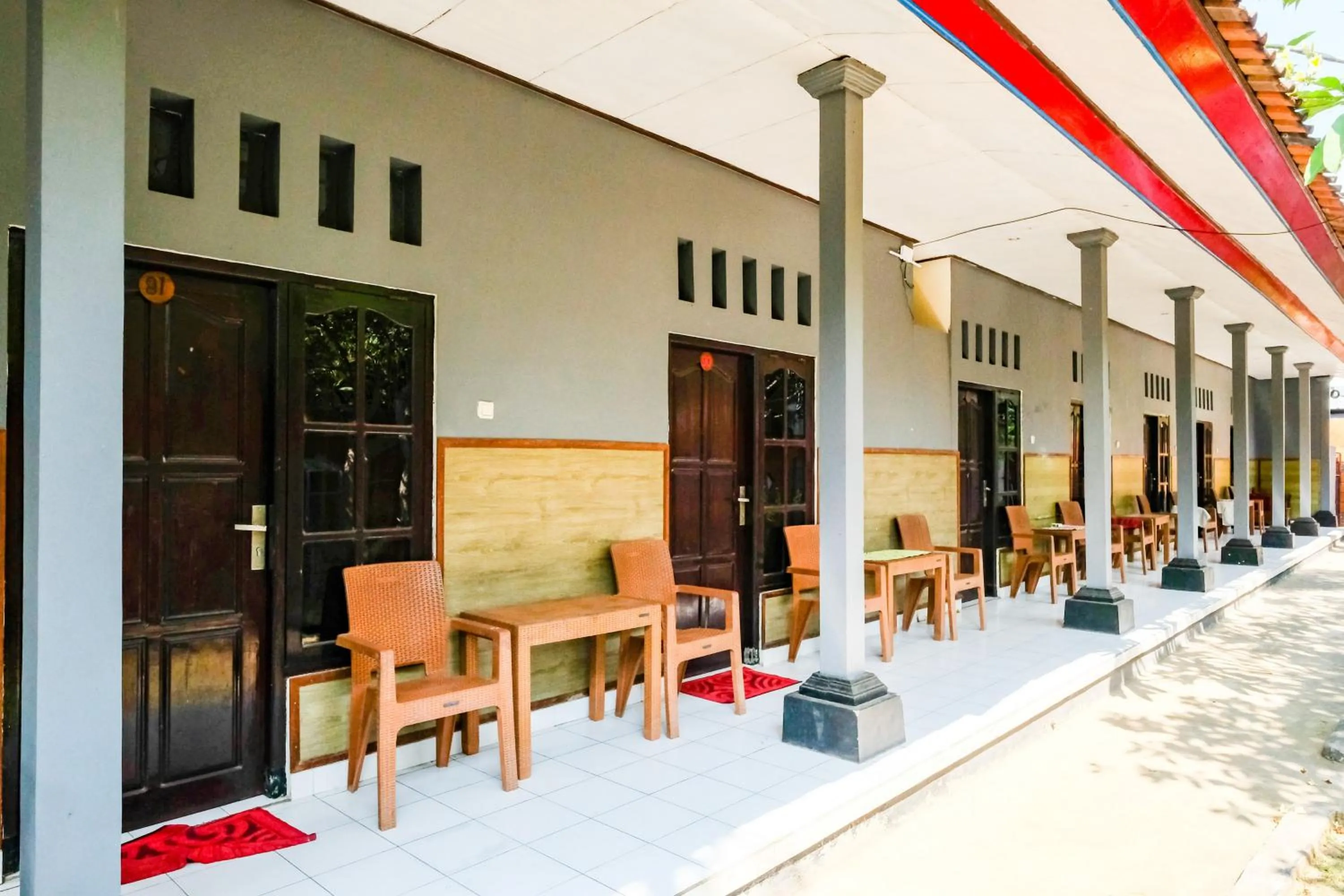 Property building in RedDoorz Plus @ Singaraja