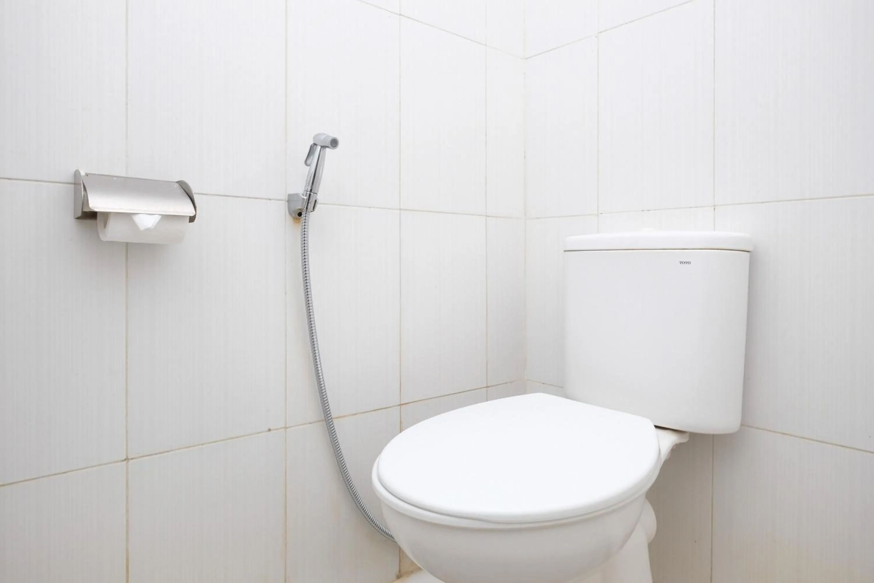 Bathroom in RedDoorz Plus @ Singaraja