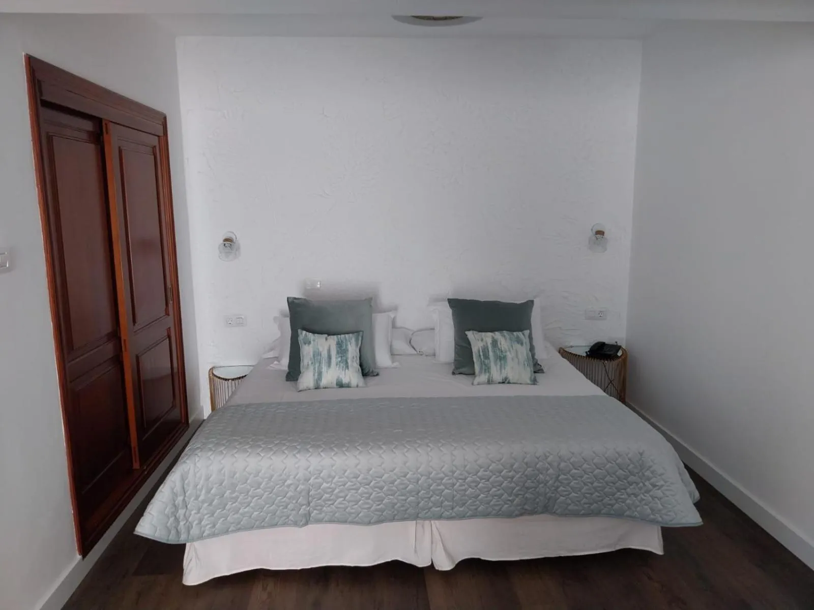 Bedroom, Bed in Hotel Monopol