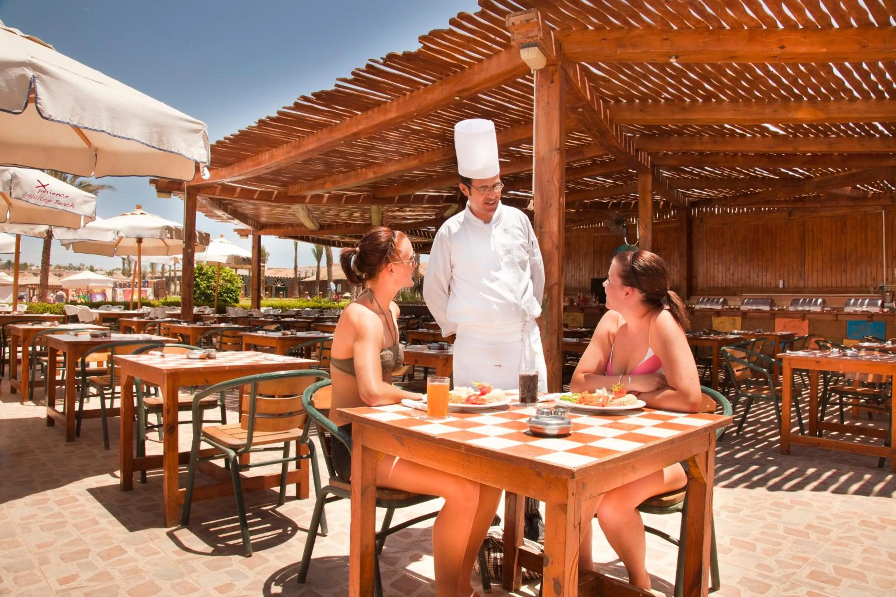 Food and drinks in Xperience Golden Sandy Beach