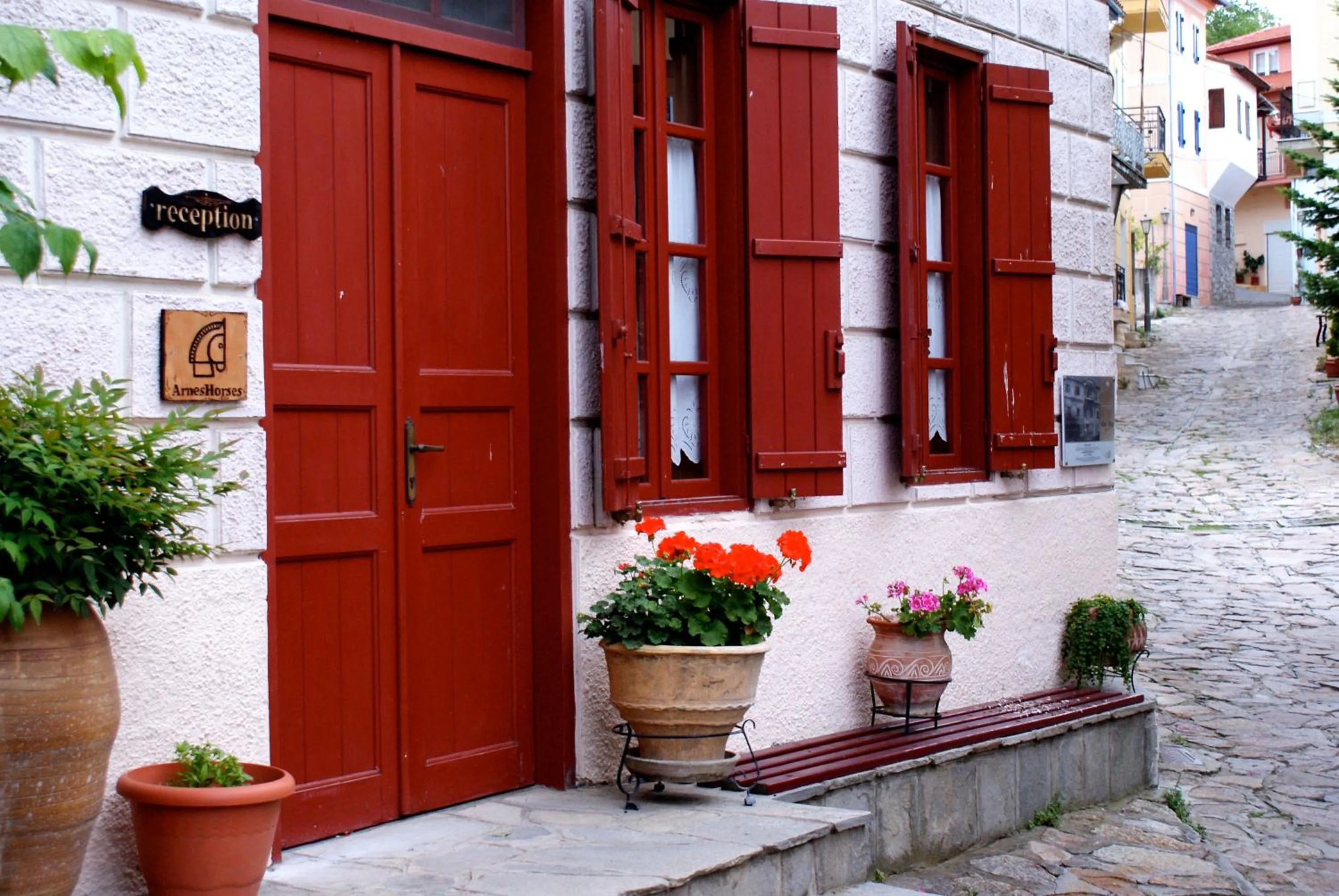 Property building in House Mitsiou Traditional Inn