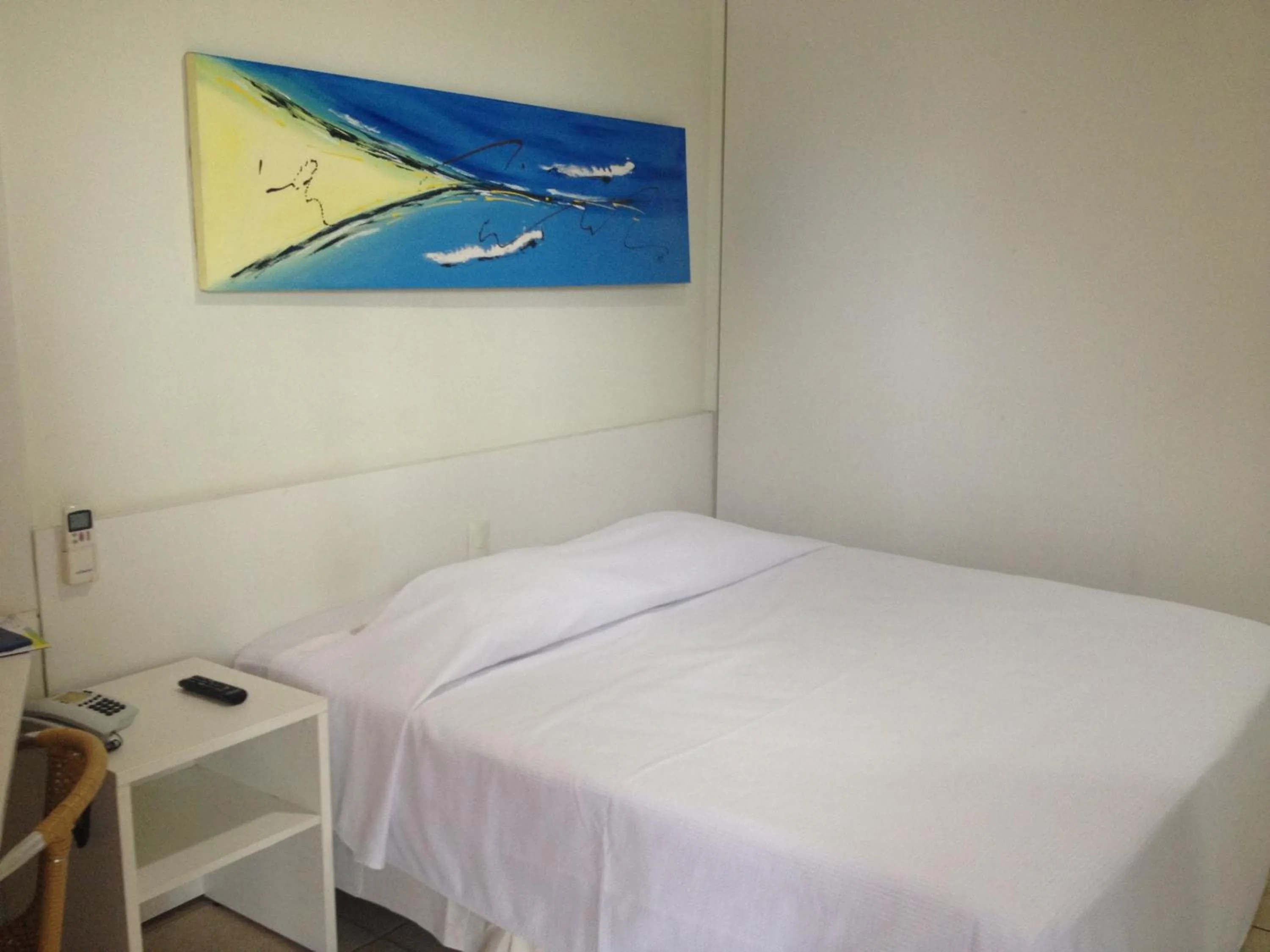 Bed in Atalaia Apart Hotel