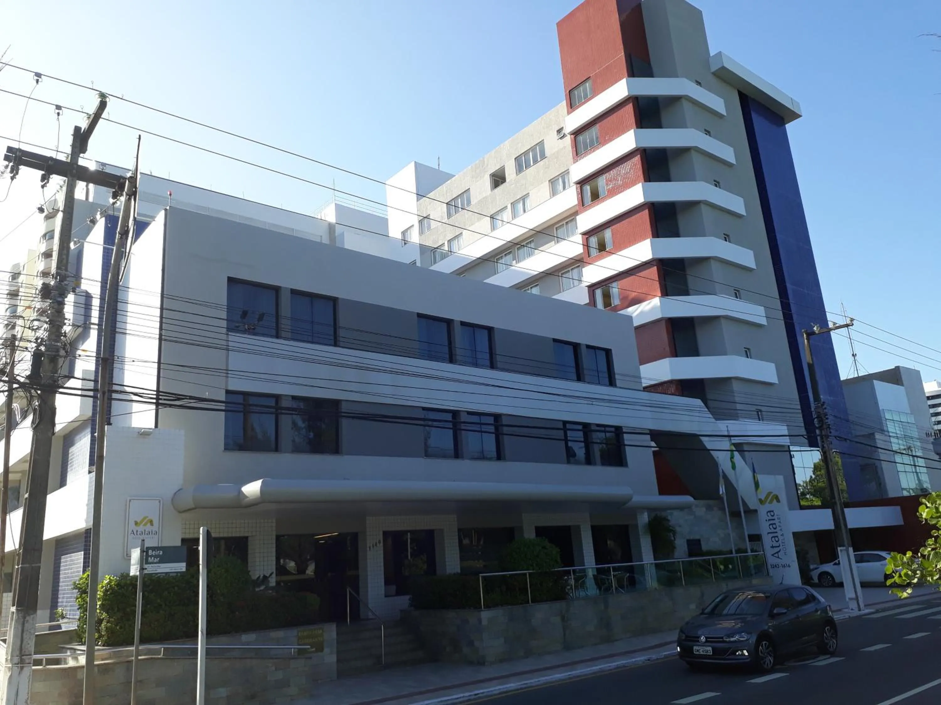 Facade/entrance in Atalaia Apart Hotel