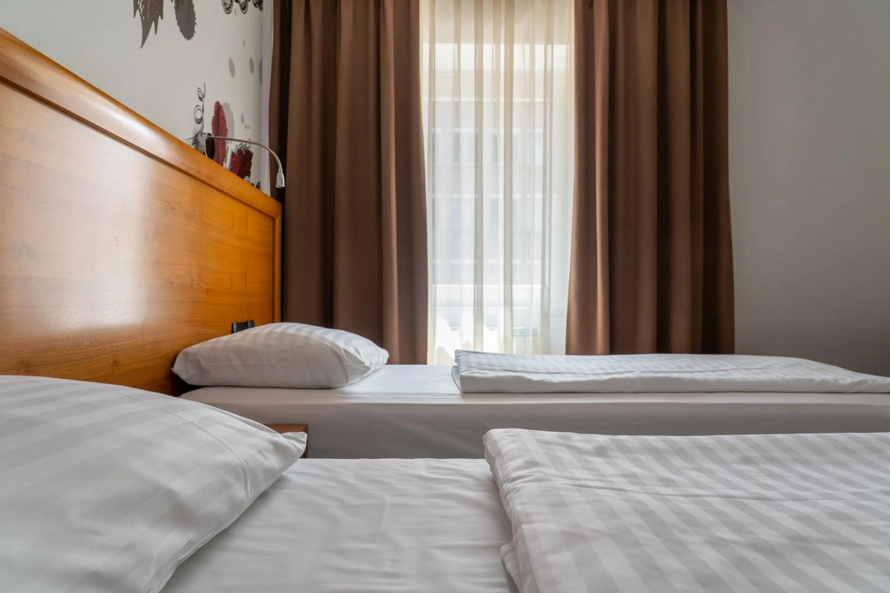 Bed in Hotel Piramida