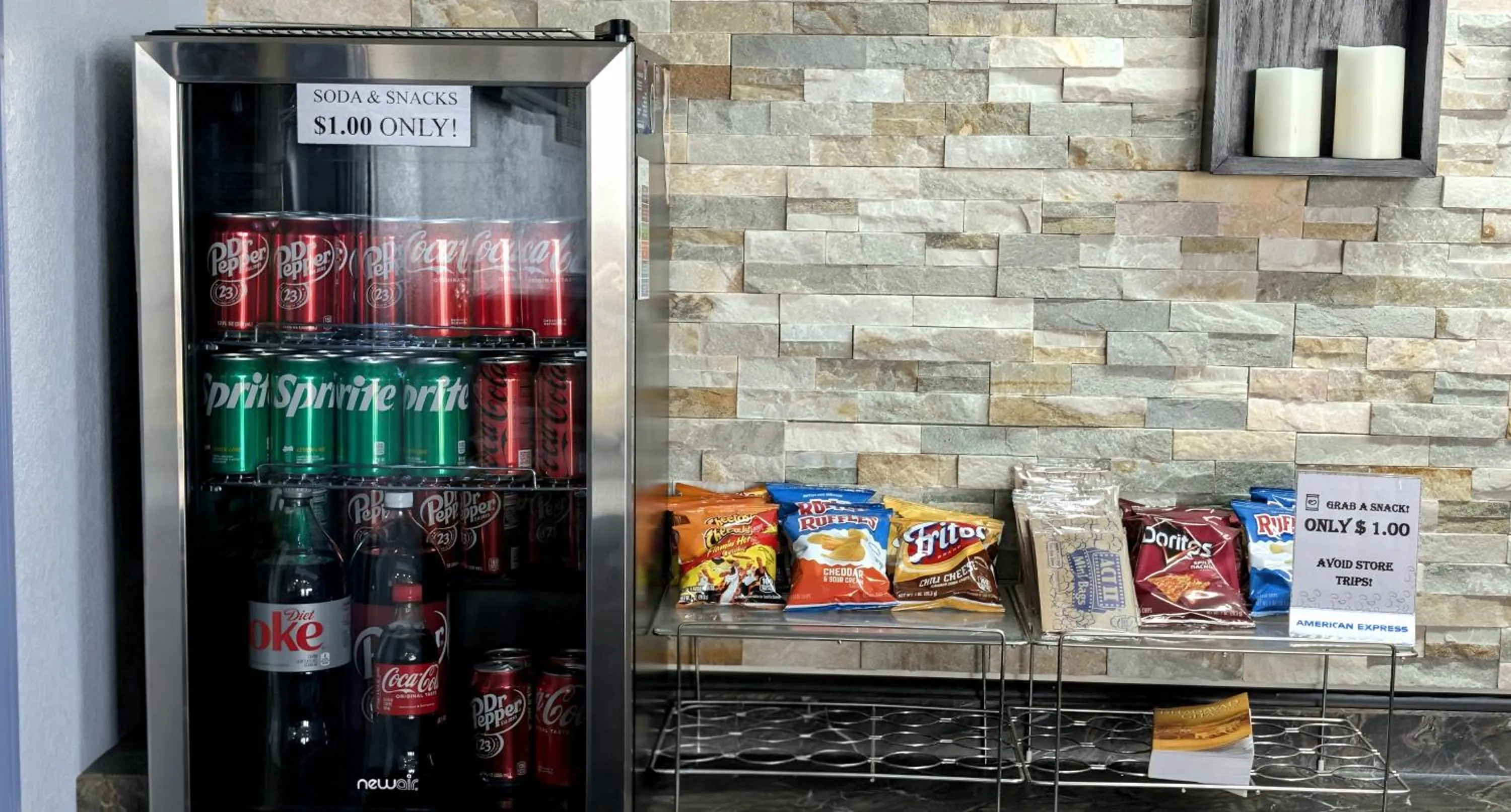 Food and drinks in Americas Best Value Inn Mount Vernon