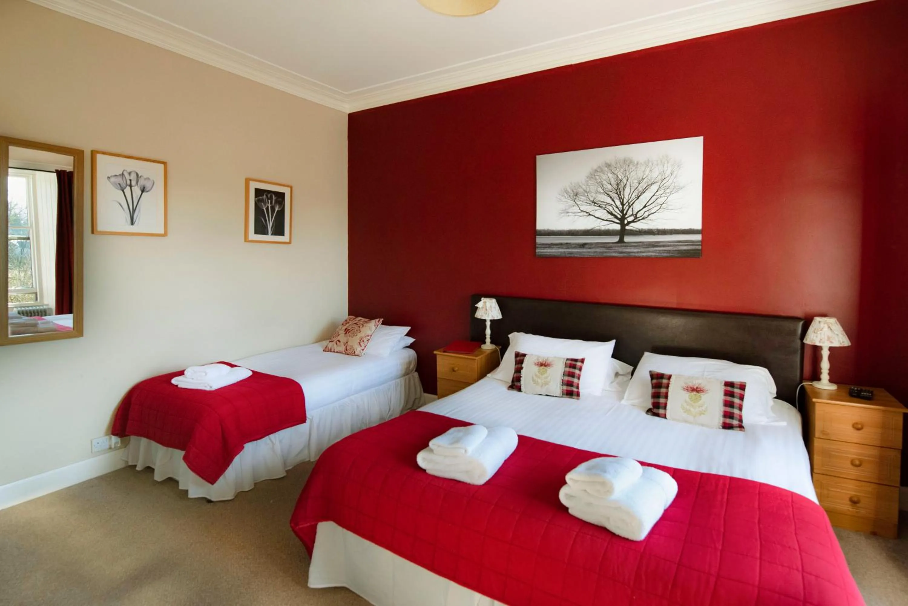 Bed in The Kirkmichael Hotel