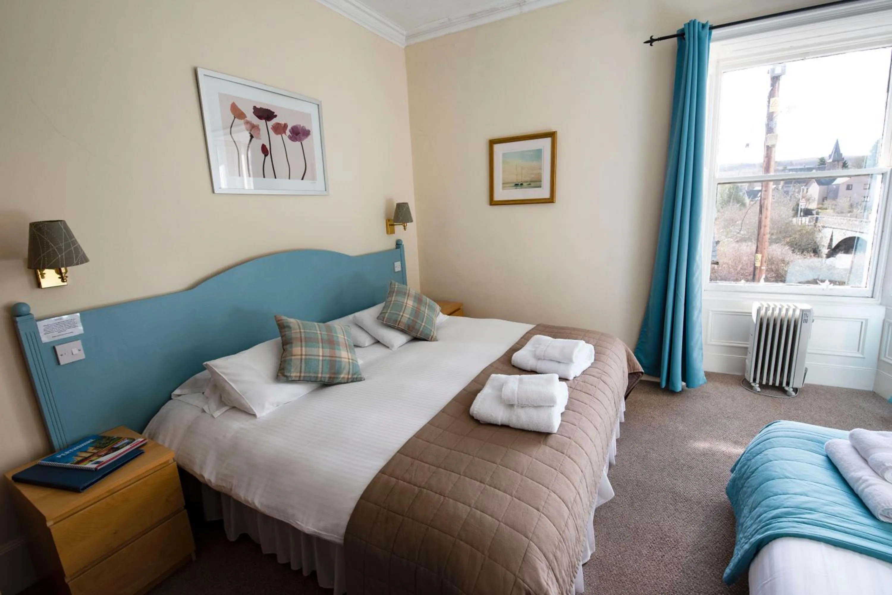 Bed in The Kirkmichael Hotel
