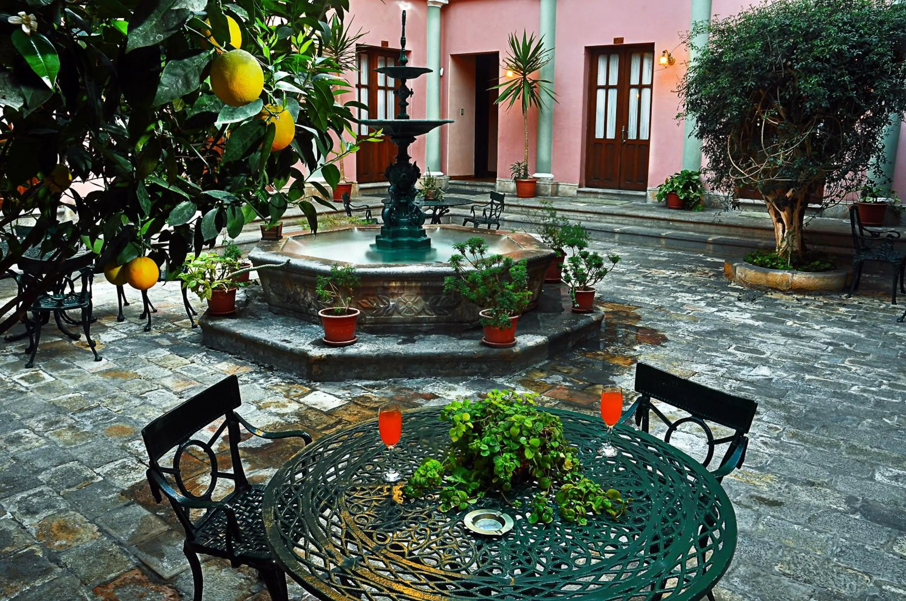 Patio in Capital Plaza Hotel