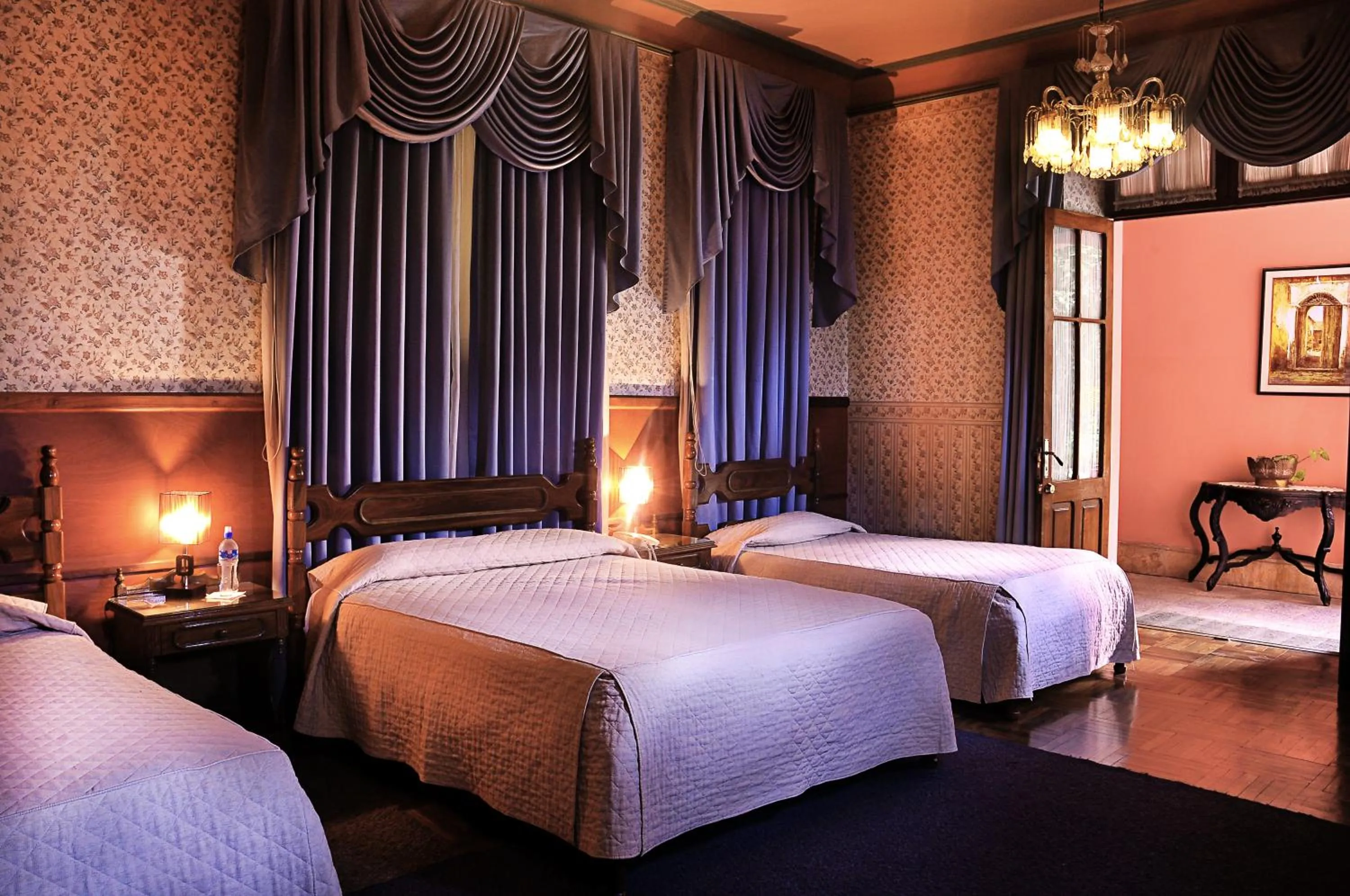 Bed in Capital Plaza Hotel