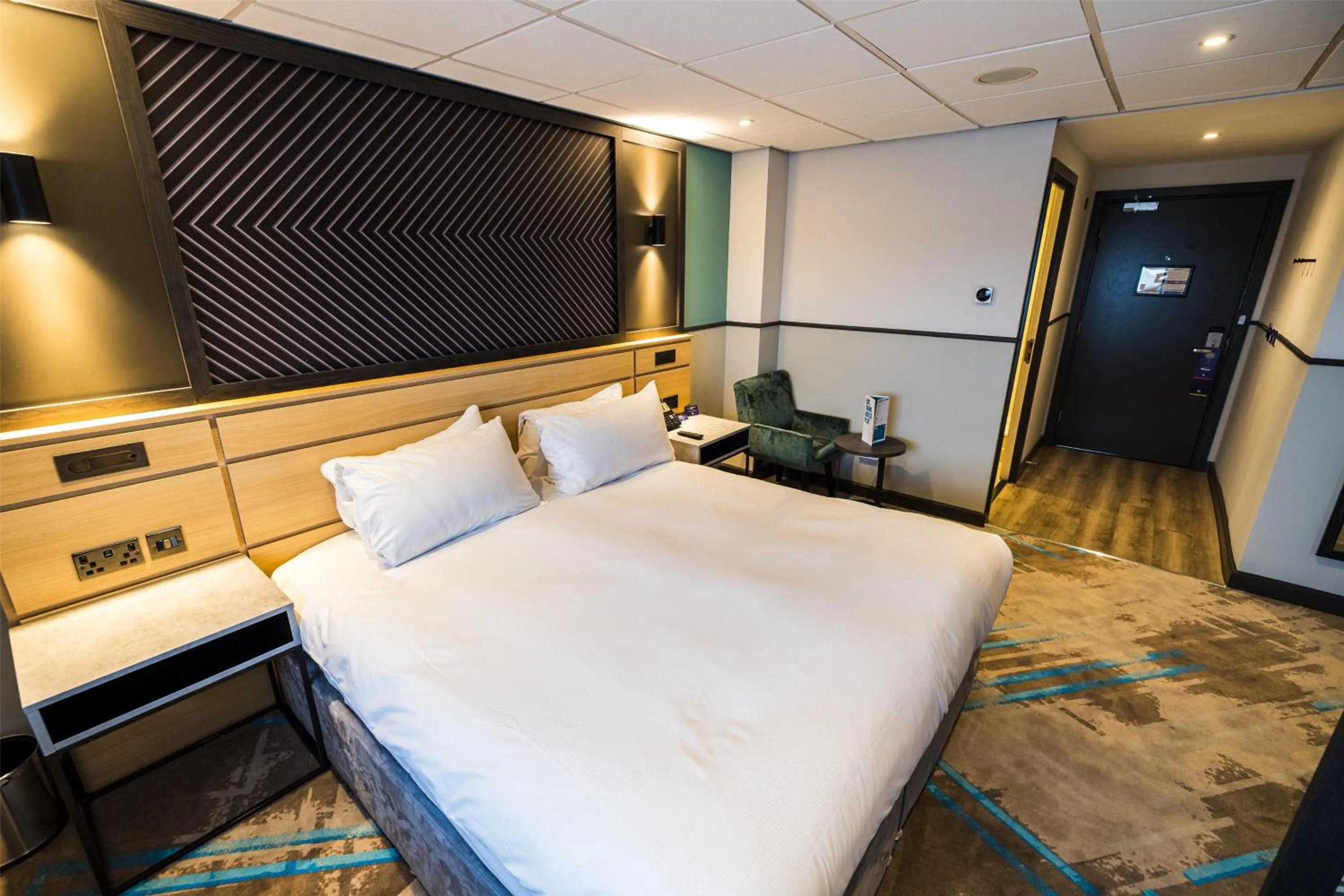 Bed in DoubleTree by Hilton Coventry Building Society Arena