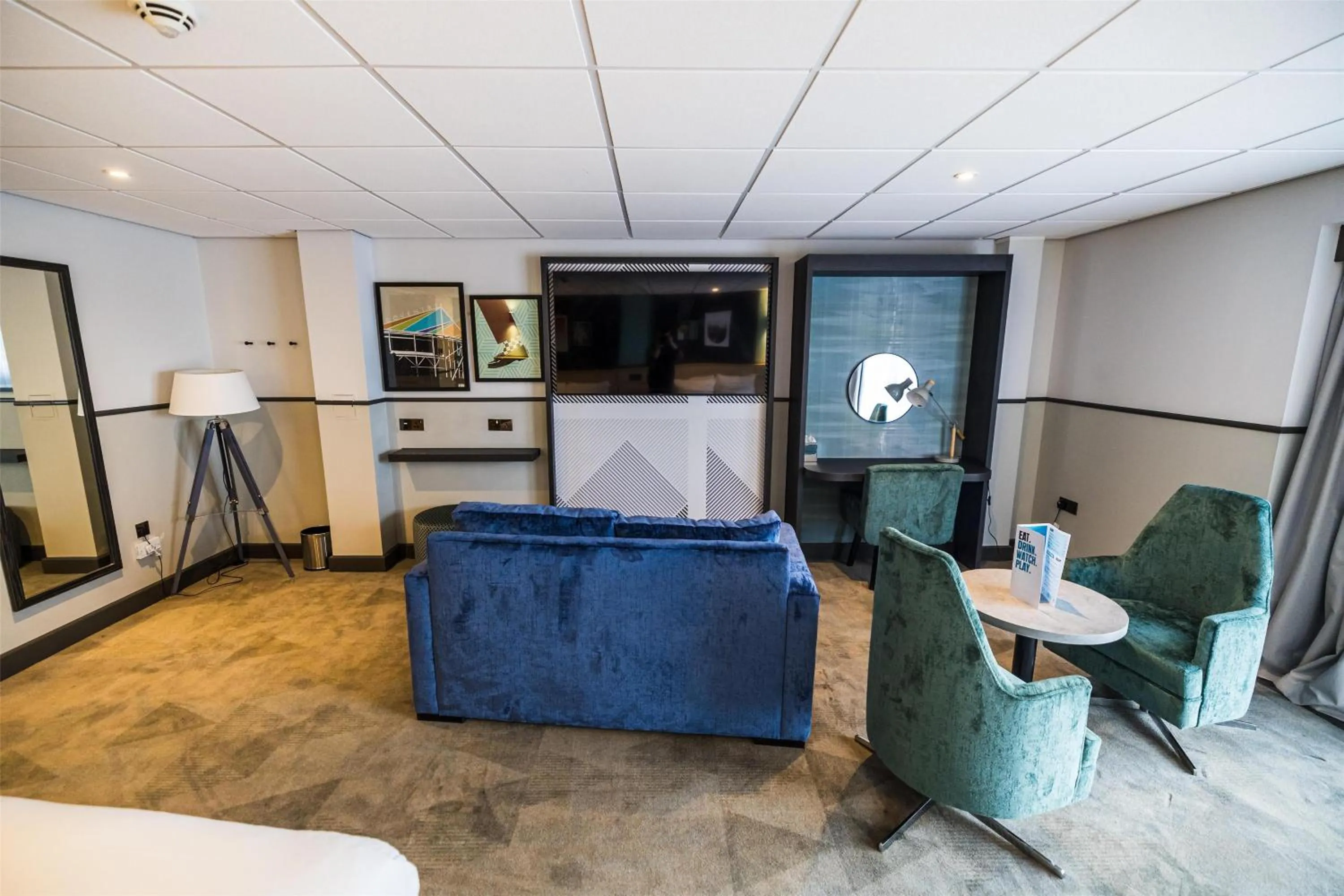 Living room in DoubleTree by Hilton Coventry Building Society Arena