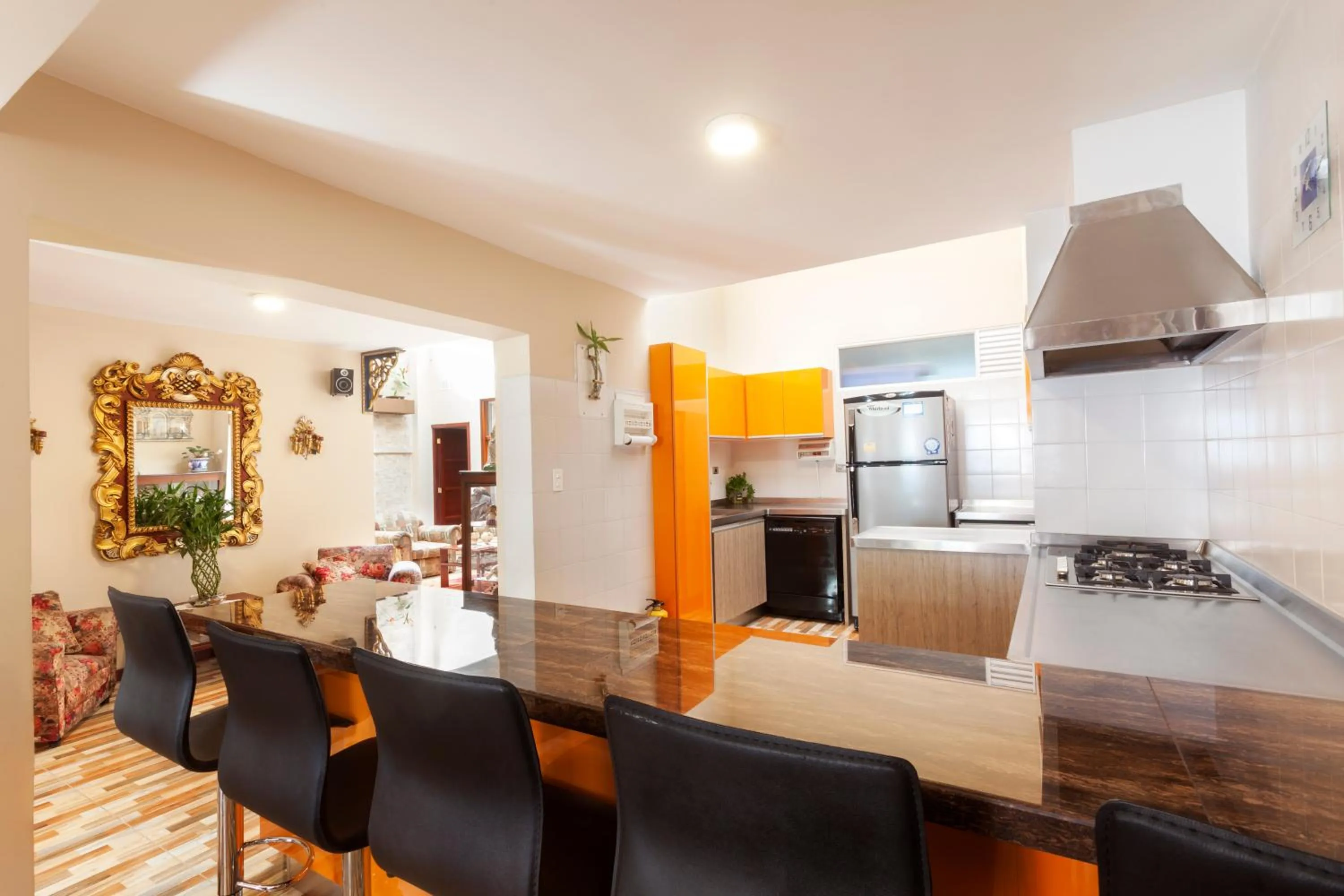 Day in Hotel Francés La Maison